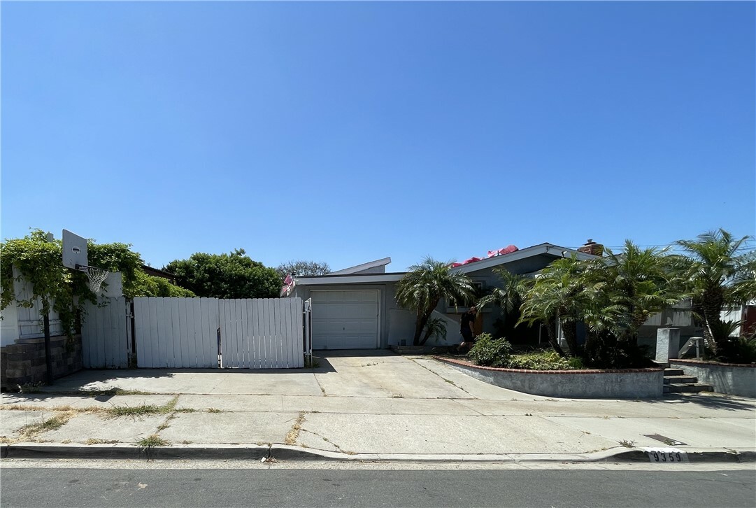 Property Photo:  9359 Guild Avenue  CA 92123 