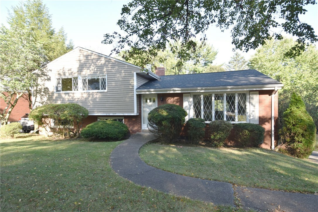 Property Photo:  1269 Firwood Drive  PA 15243 