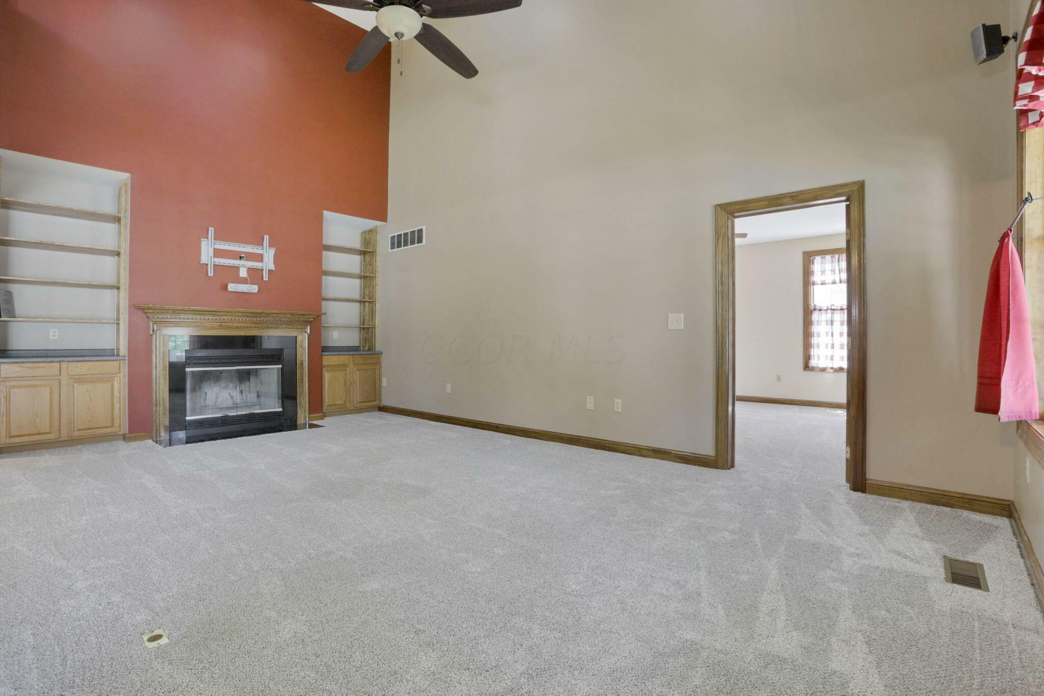 Property Photo:  1919 Davis Avenue  OH 43207 