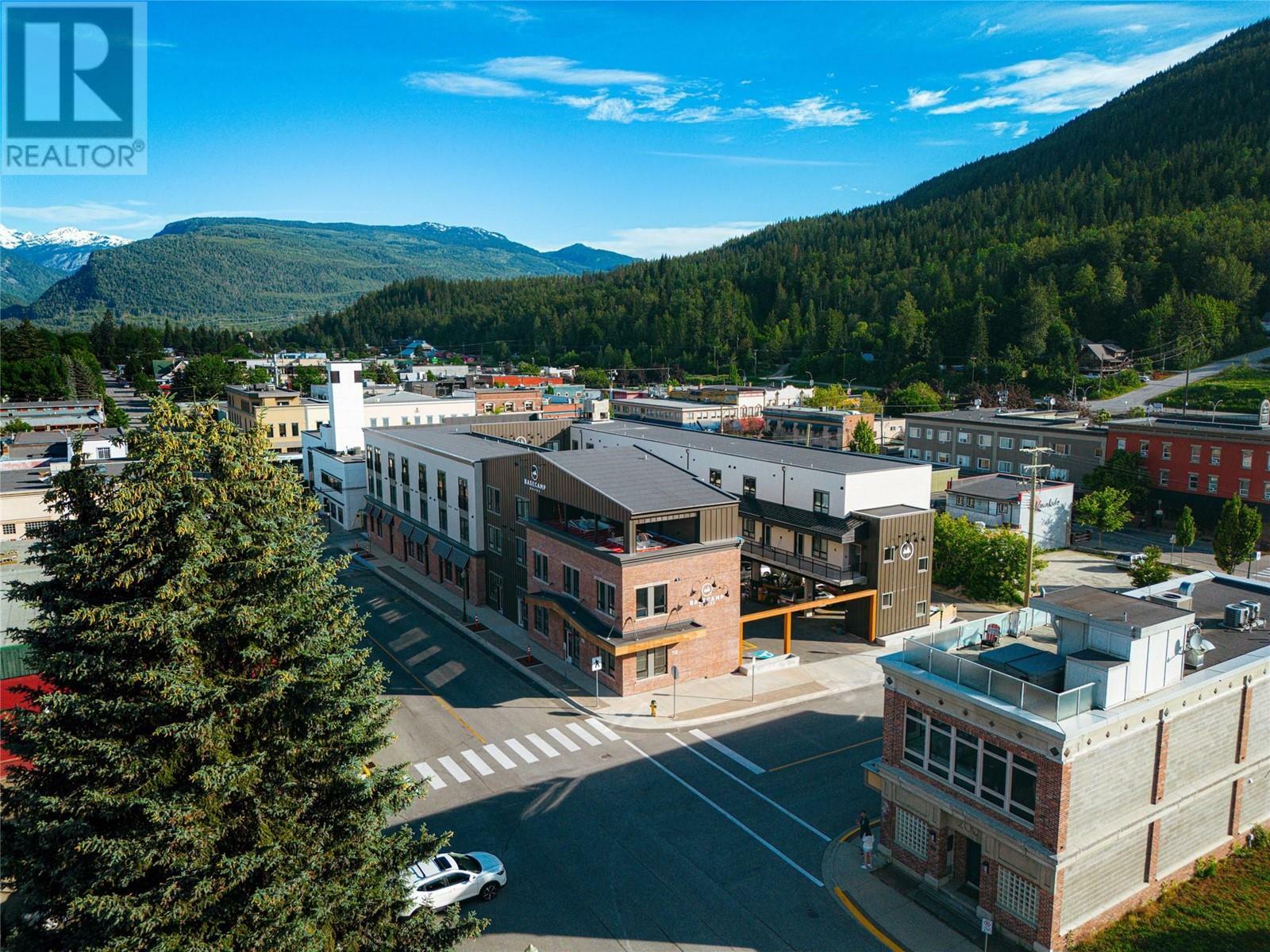 112 Second Street East 202  Revelstoke BC V0E 2S0 photo