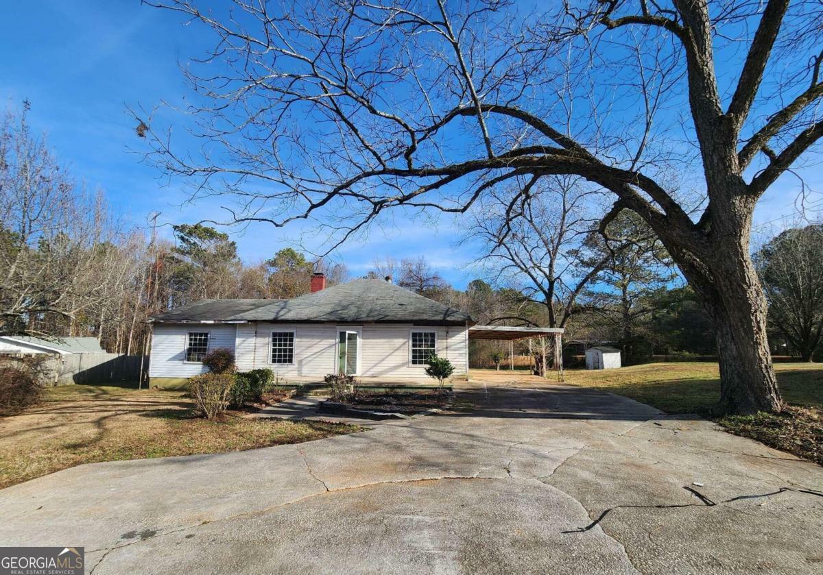 Property Photo:  215 Morningside Drive  GA 30016 