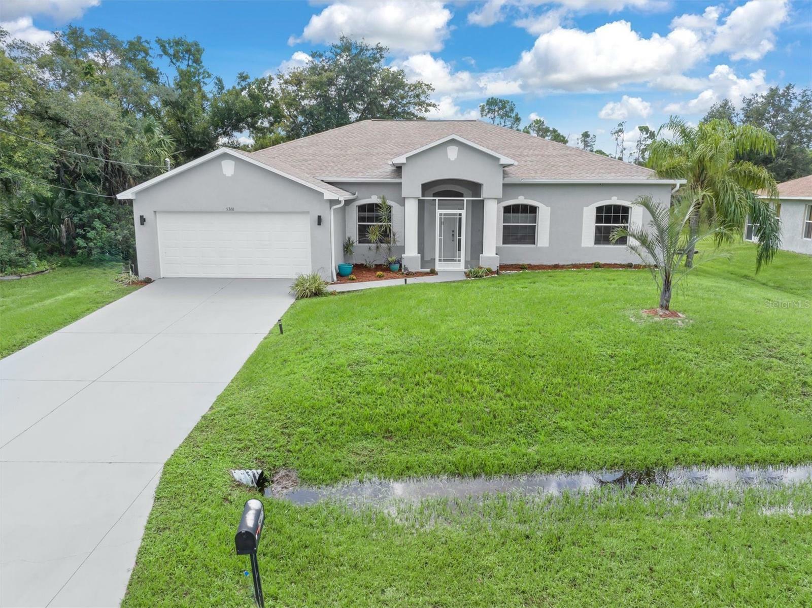 Property Photo:  5366 Dunsmuir Road  FL 34288 