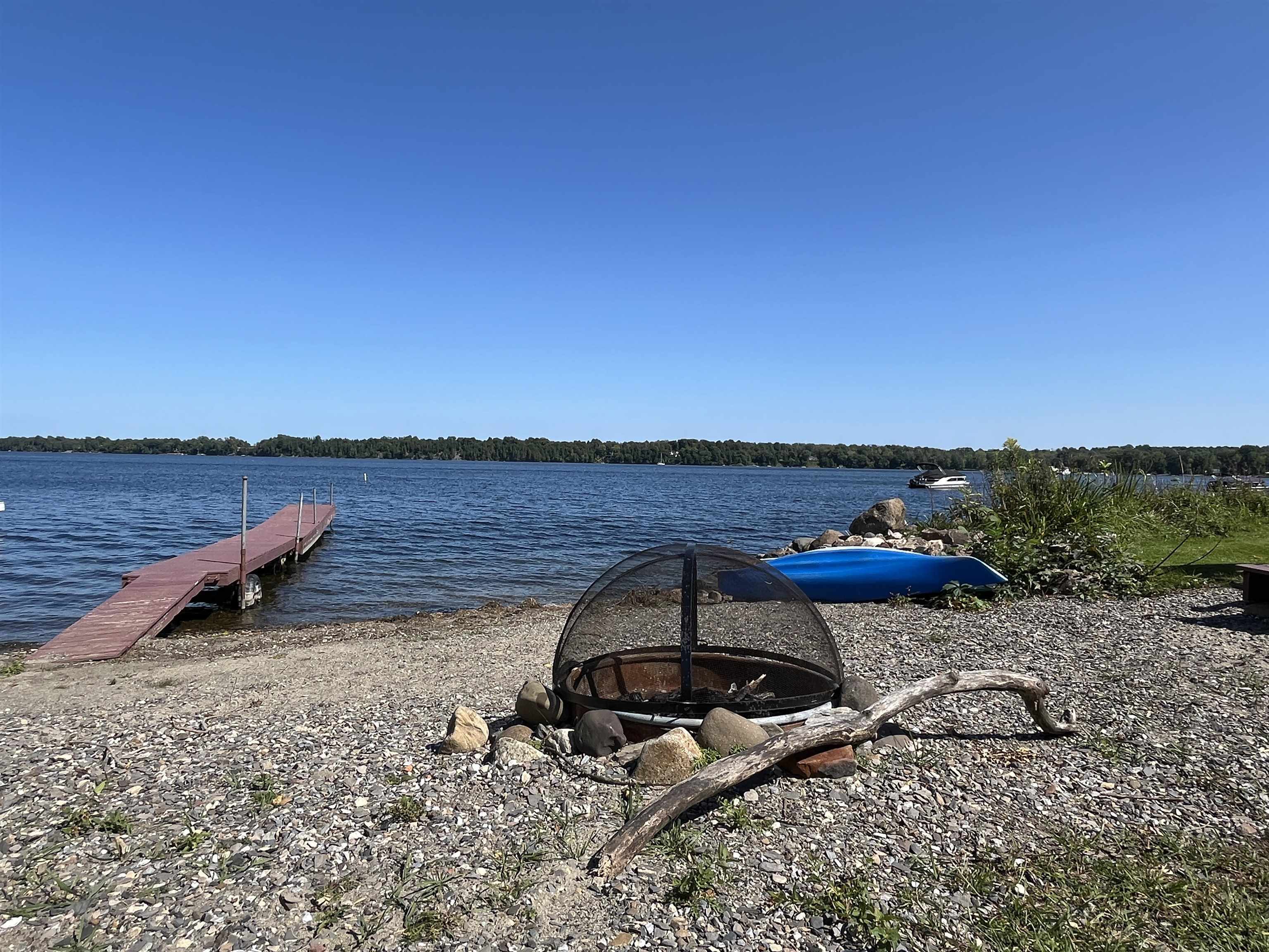 Property Photo:  84 Wally'S Point Road  VT 05486 