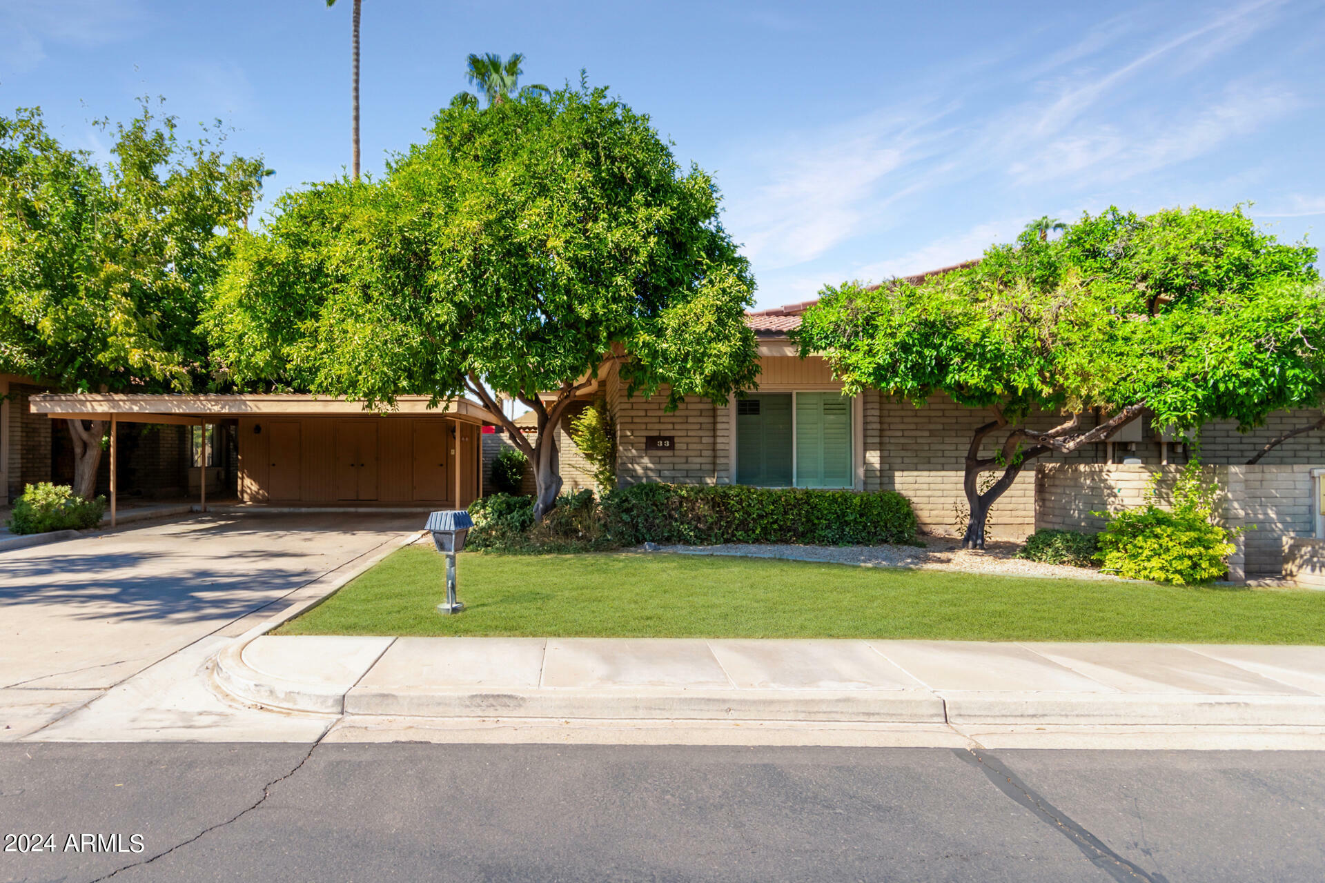 Property Photo: 4525 N 66th Street 33 AZ 85251