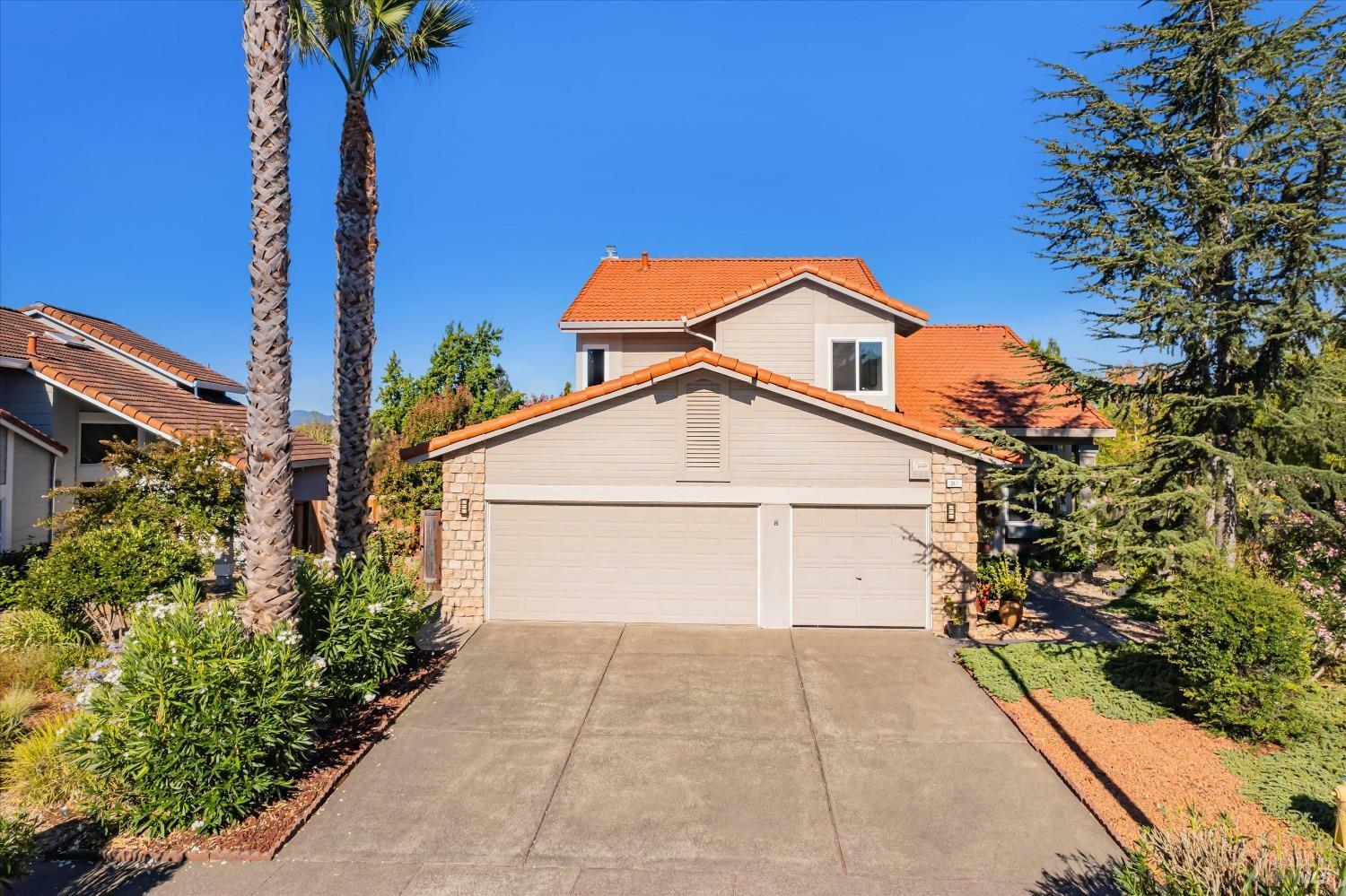 Property Photo:  341 La Quinta Drive  CA 95492 