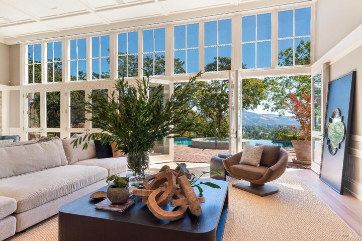 775 White Oak Drive  Santa Rosa CA 95409 photo