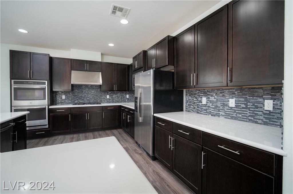 Property Photo:  10450 Prairie Mountain Avenue  NV 89166 