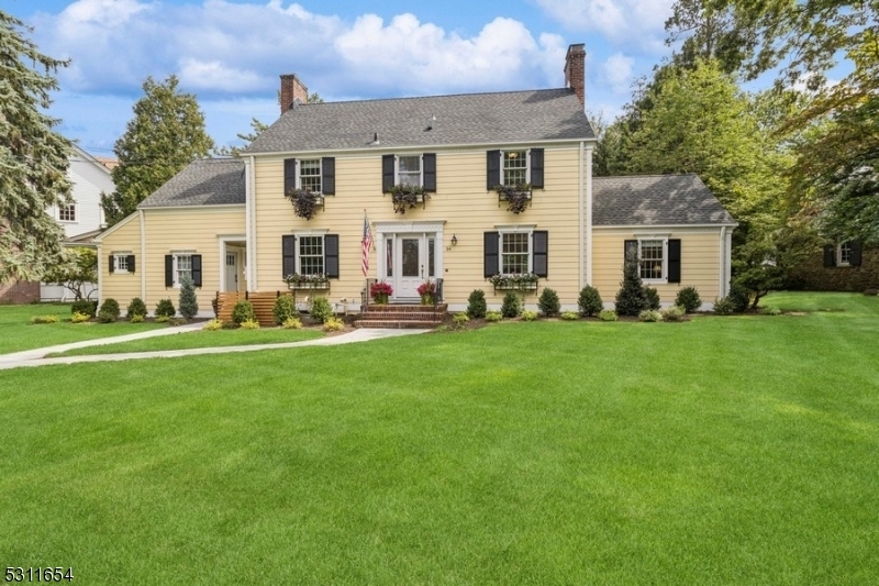 Property Photo: 34 Fairhill Rd NJ 07090