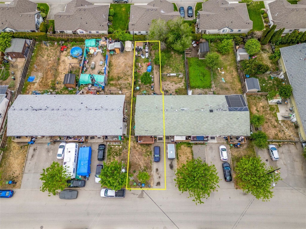 Photo de la propriété:  522 Hein Road  BC V1X 4A3 