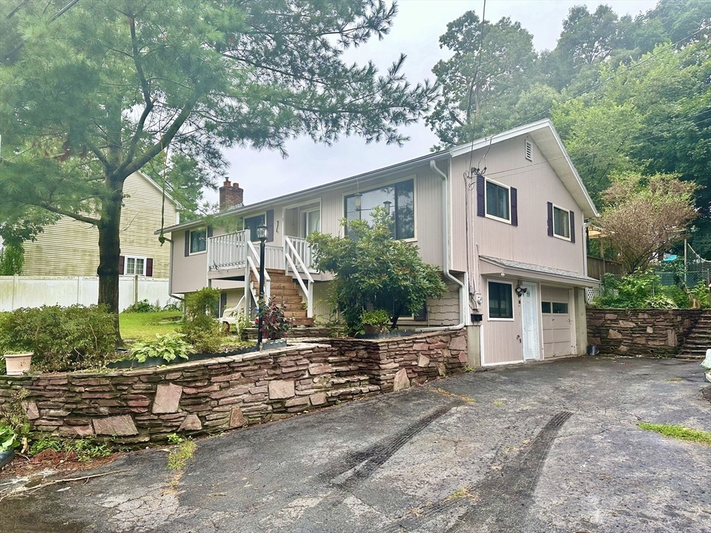 Property Photo:  3 Ellenwood  MA 01527 