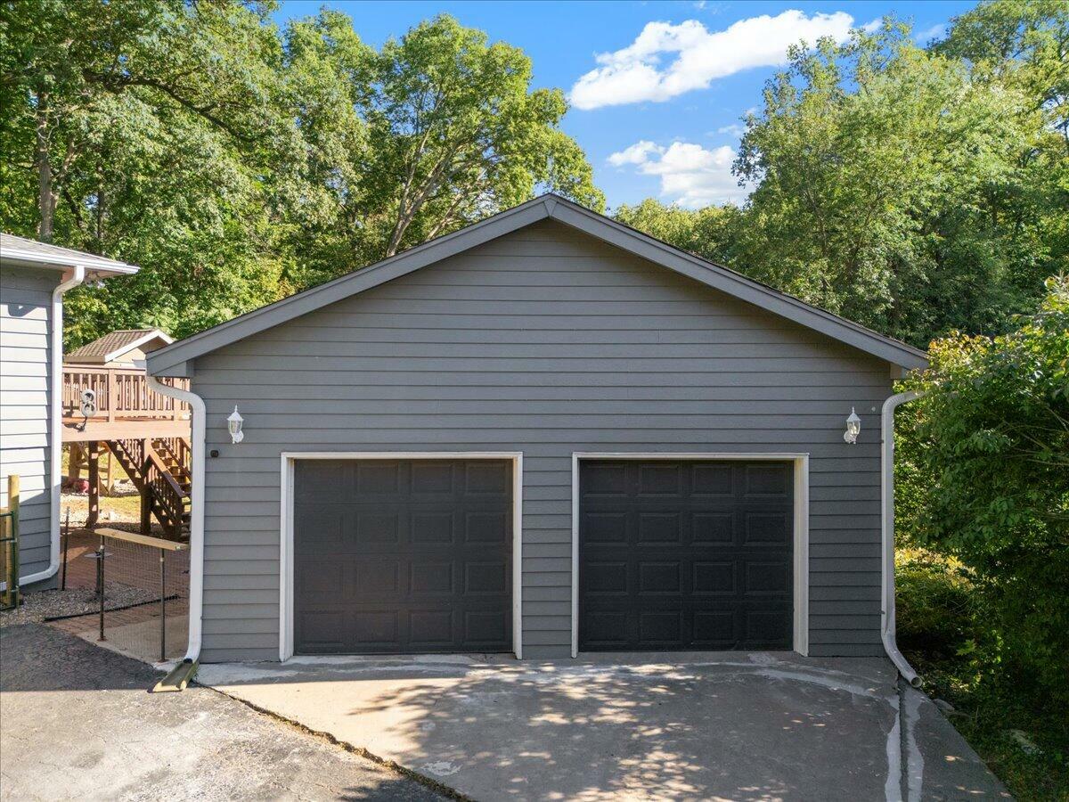 Property Photo:  241 Delong  Avenue  IA 51503 