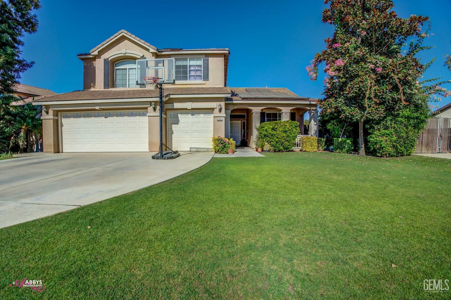 6505 Alderbrook Lane  Bakersfield CA 93312 photo