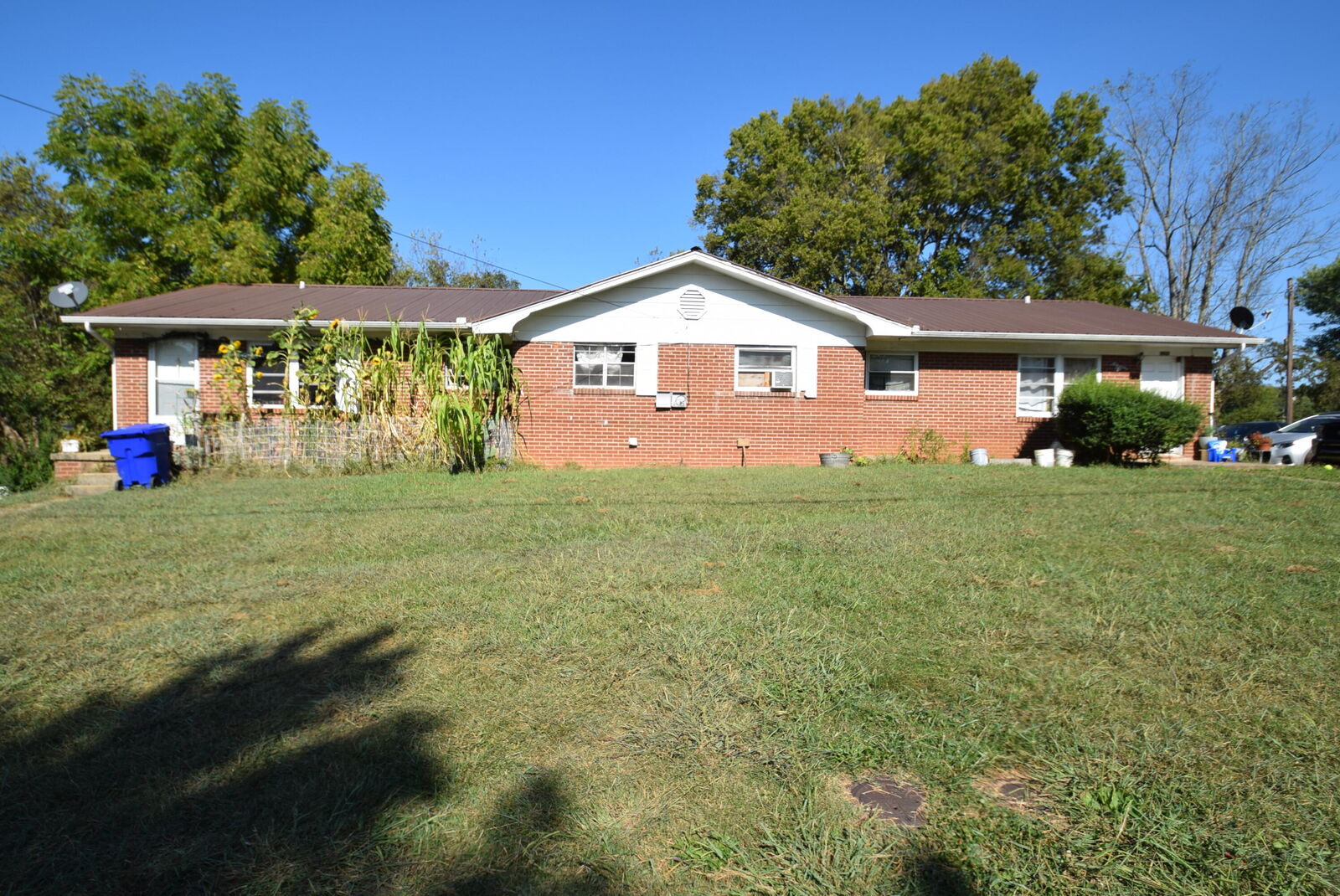 Property Photo:  2300 Clancy Avenue  TN 37814 