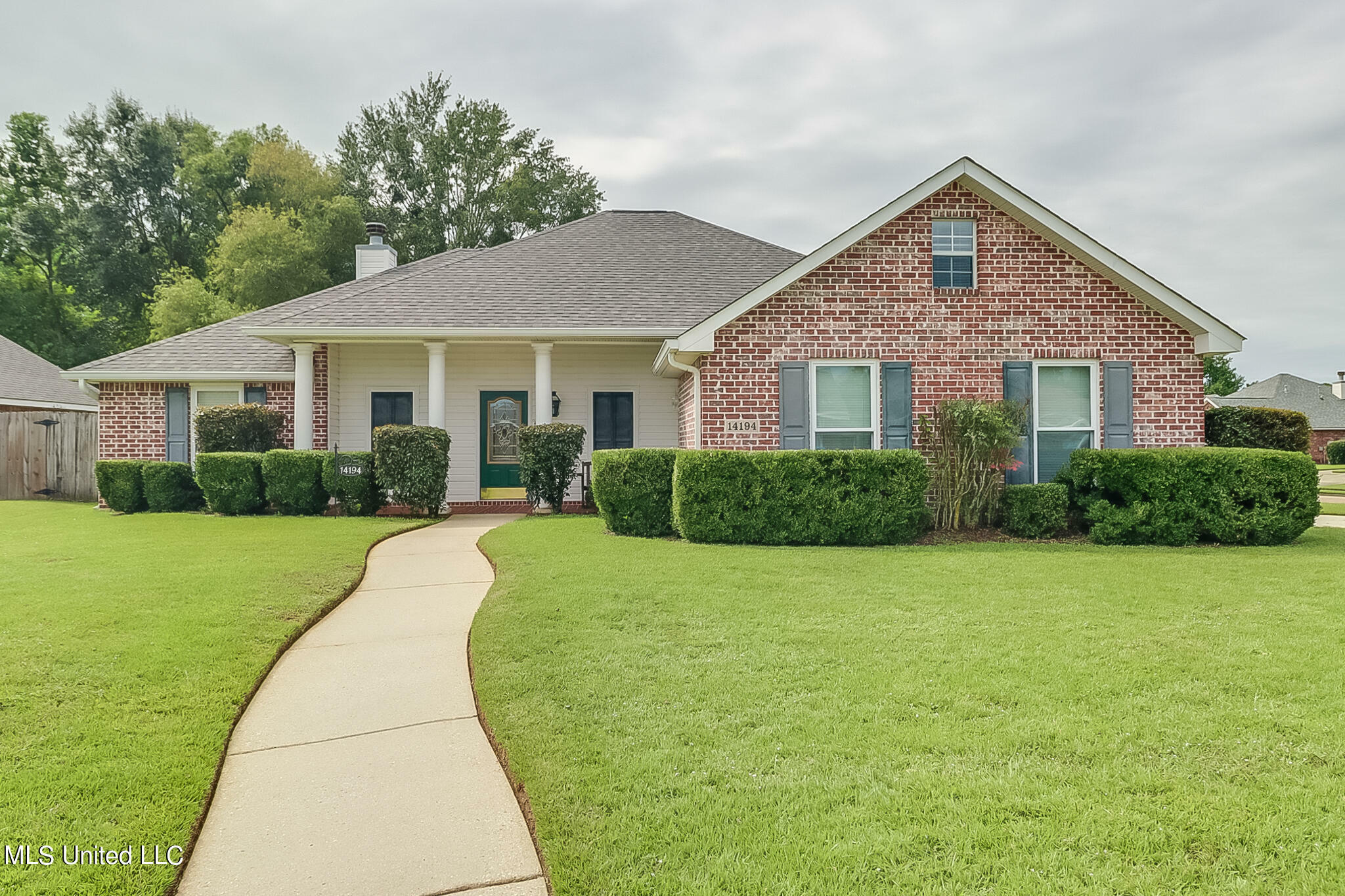 Property Photo:  14194 Creekwood Cove  MS 39503 