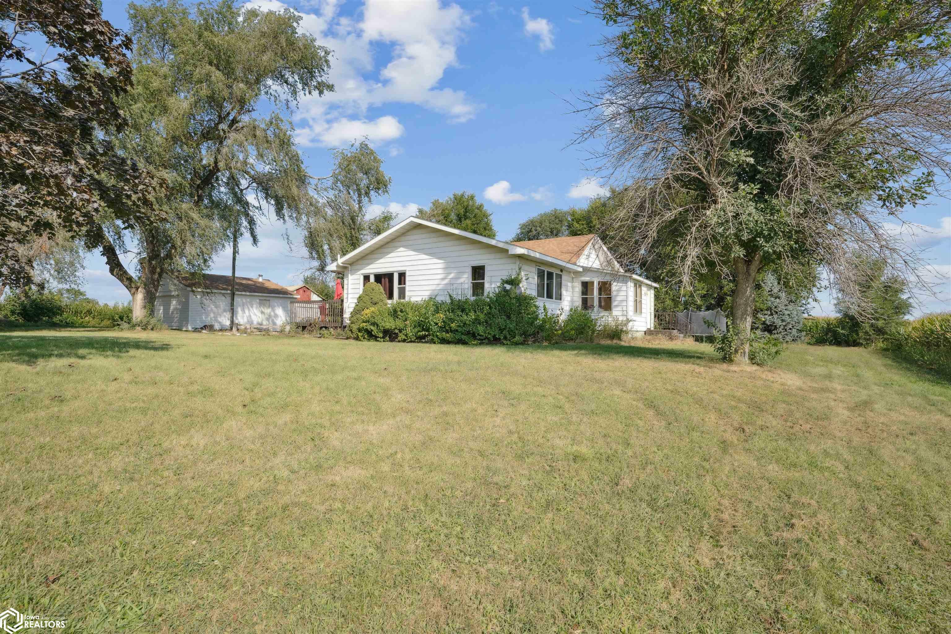 Property Photo:  2586 180th  IA 52601 