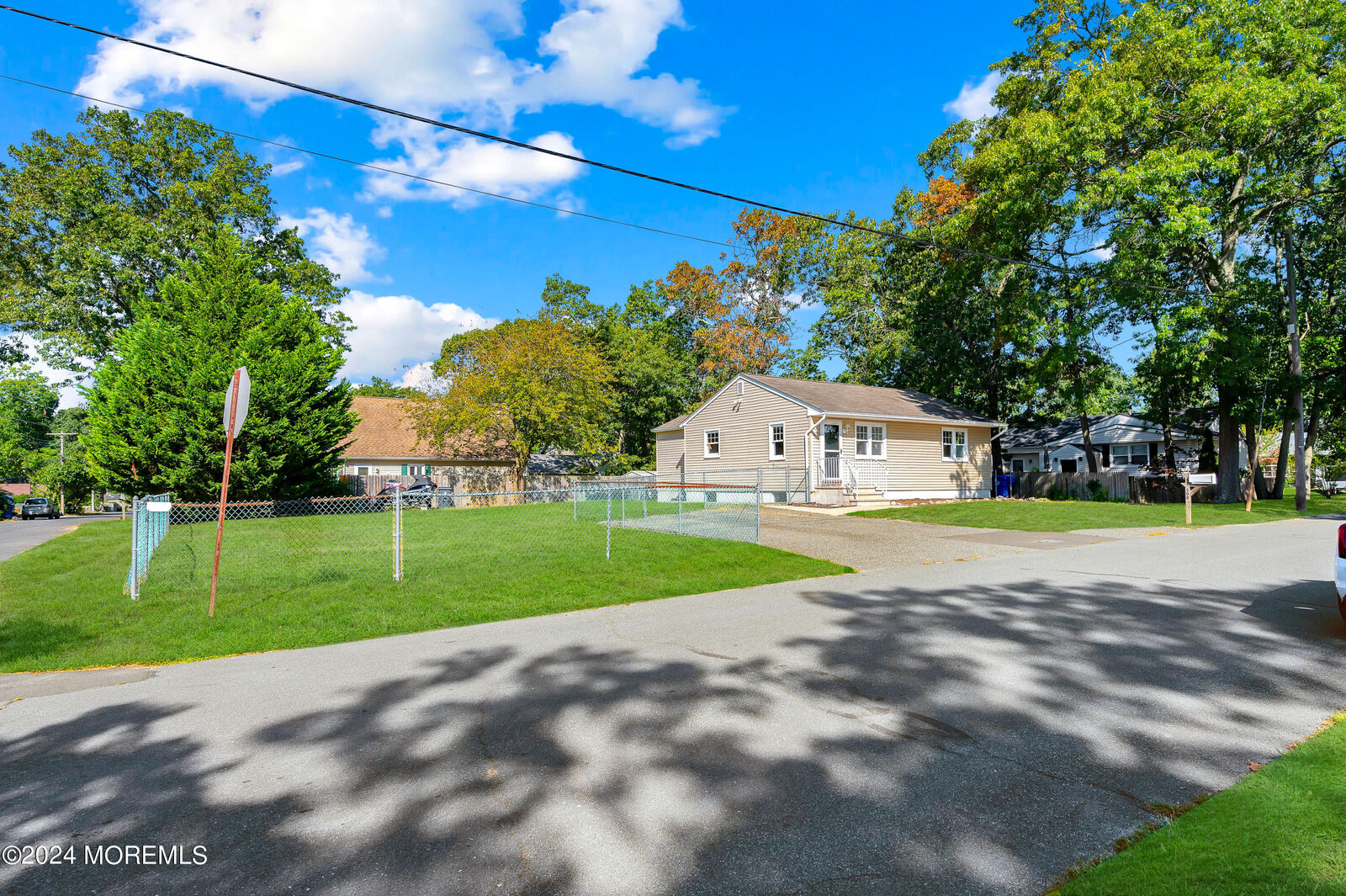 Property Photo:  508 Magnolia Avenue  NJ 08723 