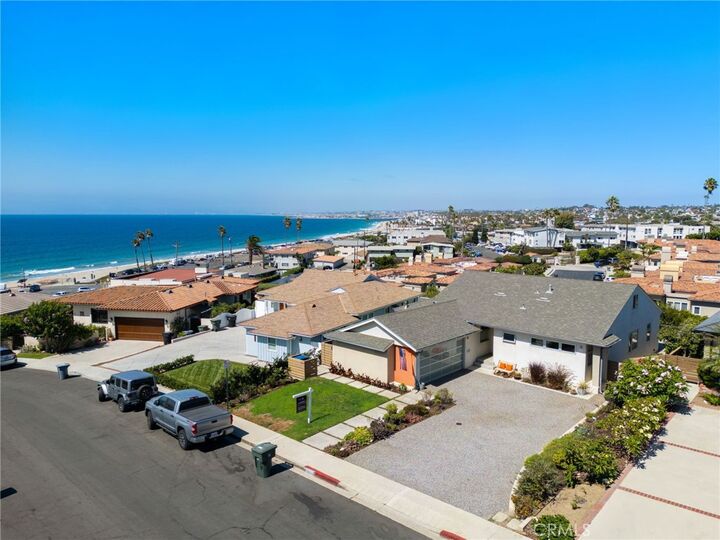 Property Photo: 113 Paseo De Suenos CA 90277