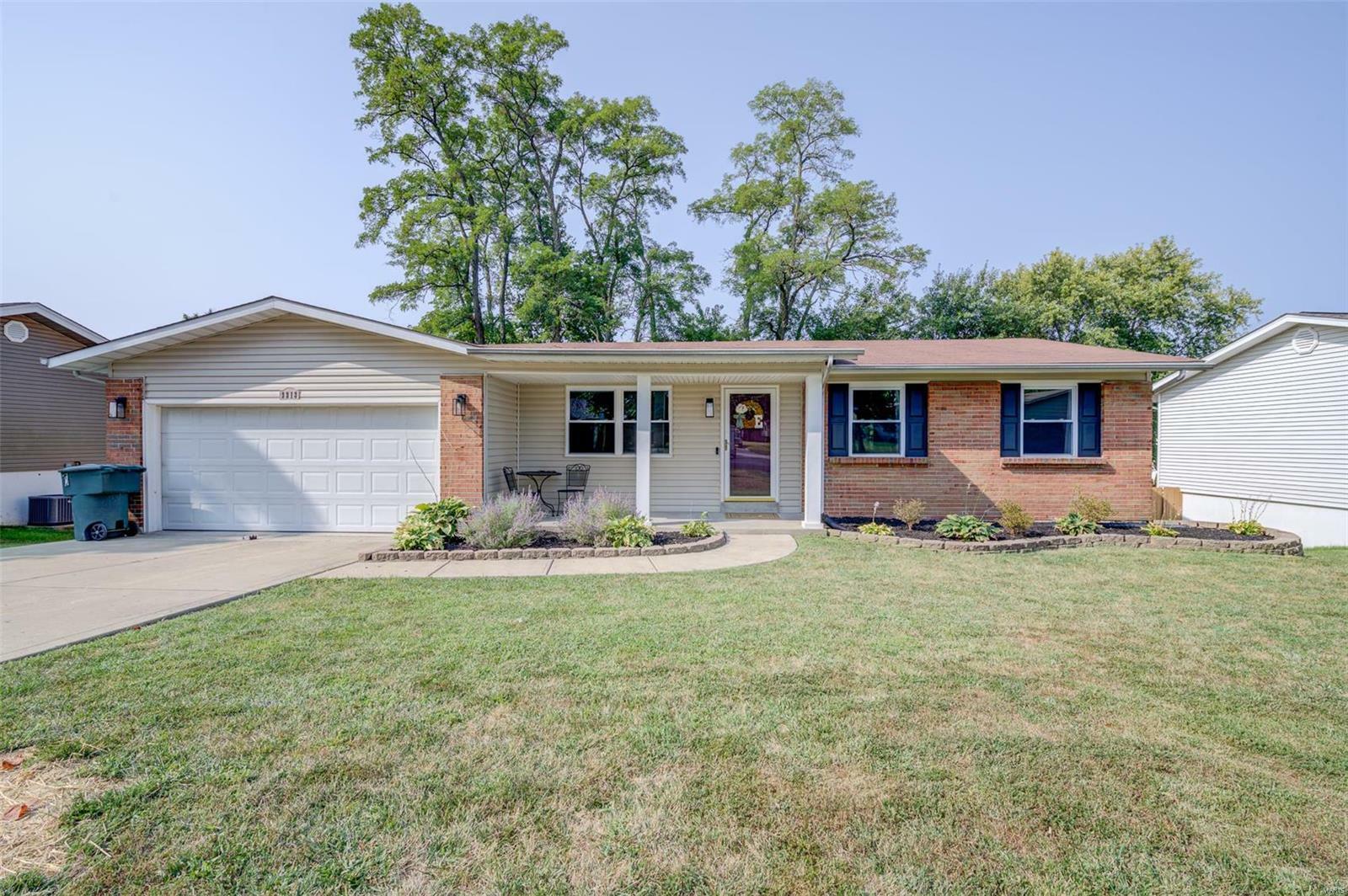 Property Photo:  2213 Maple Tree Street  MO 63376 