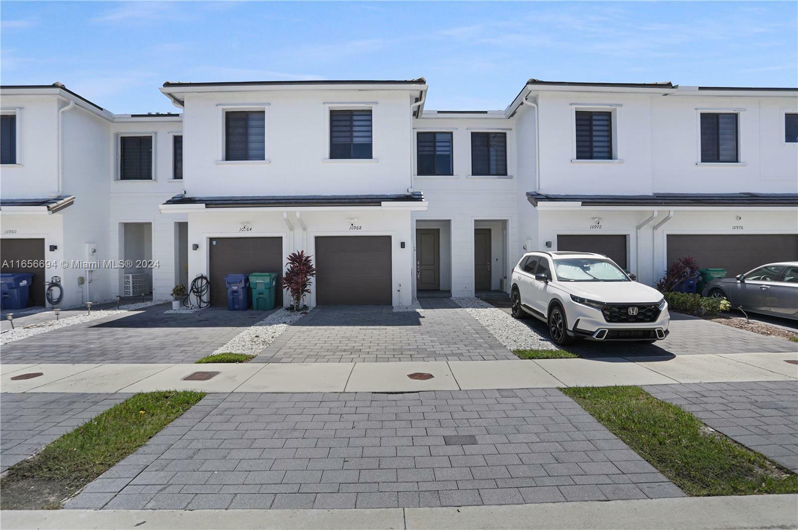 Property Photo:  10968 SW 235th Ln  FL 33032 