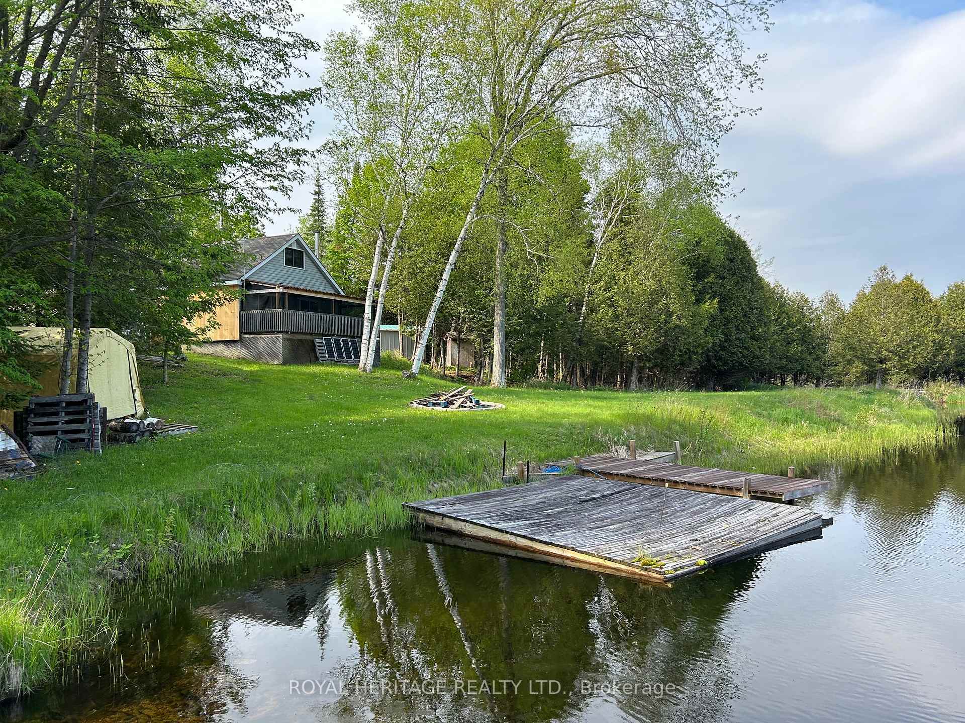 Property Photo: 810 4th Line ON K0L 3E0