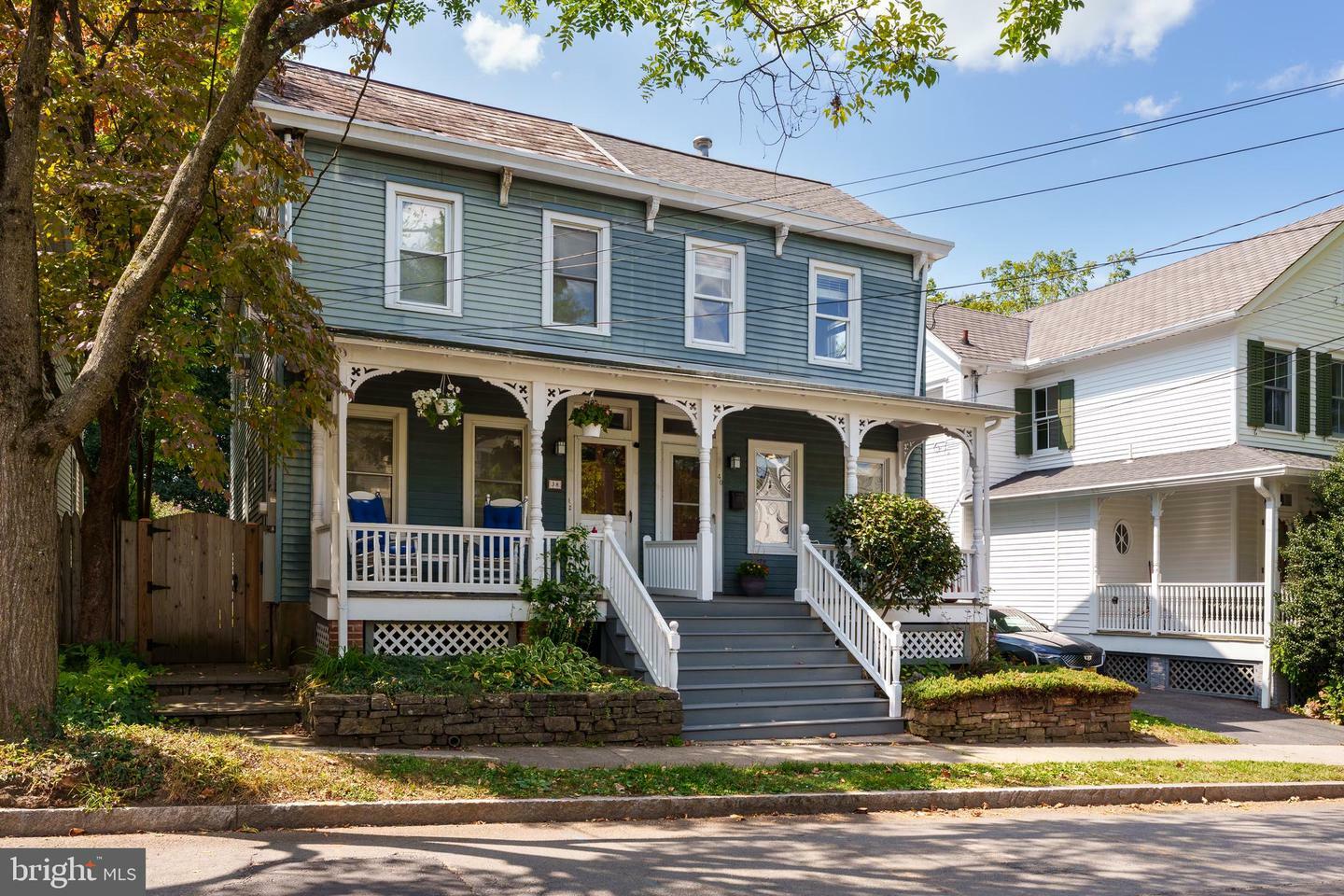 Property Photo:  40 Chestnut Street  NJ 08540 