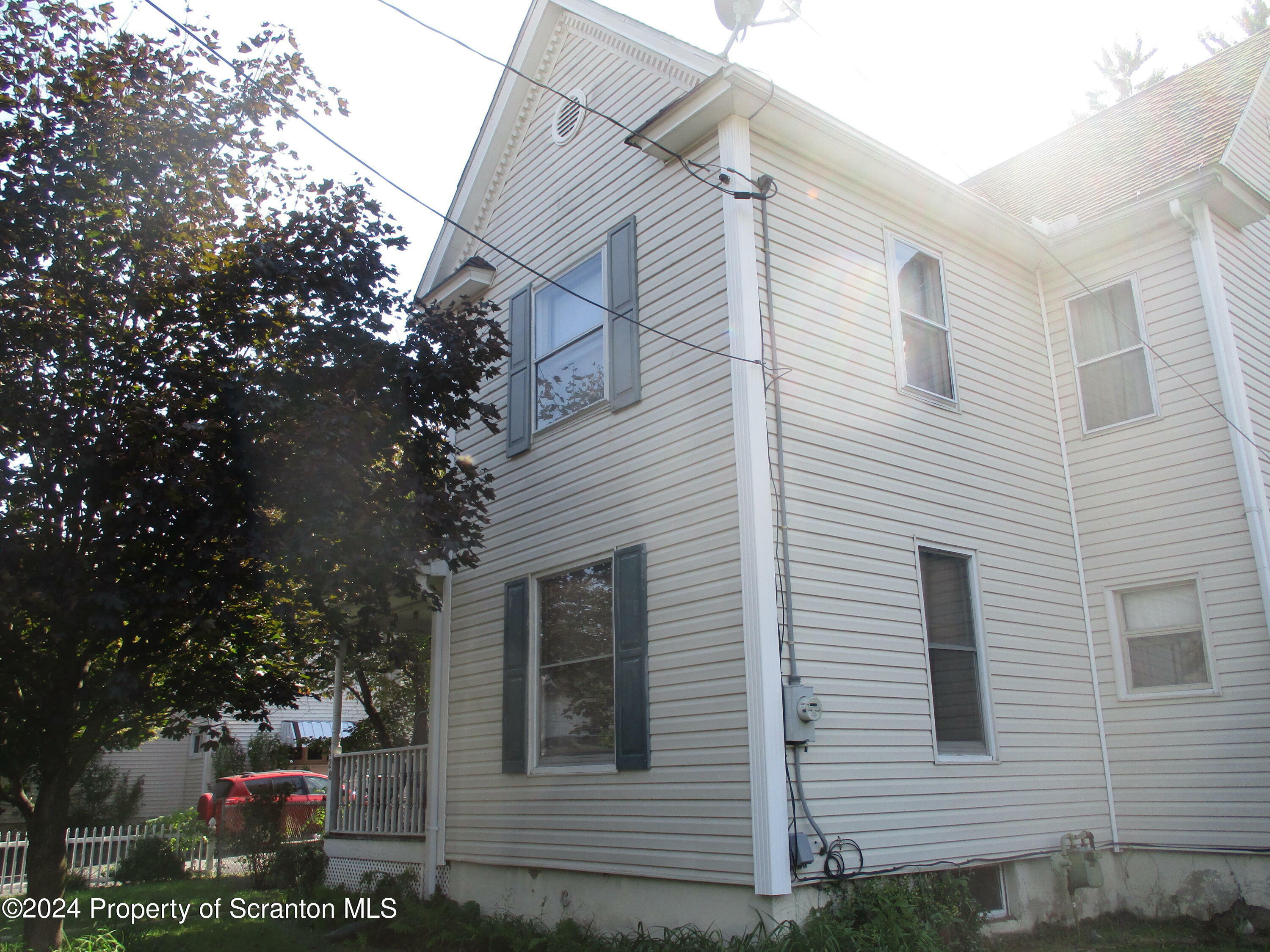 Property Photo:  428 Hudson Street  PA 18507 