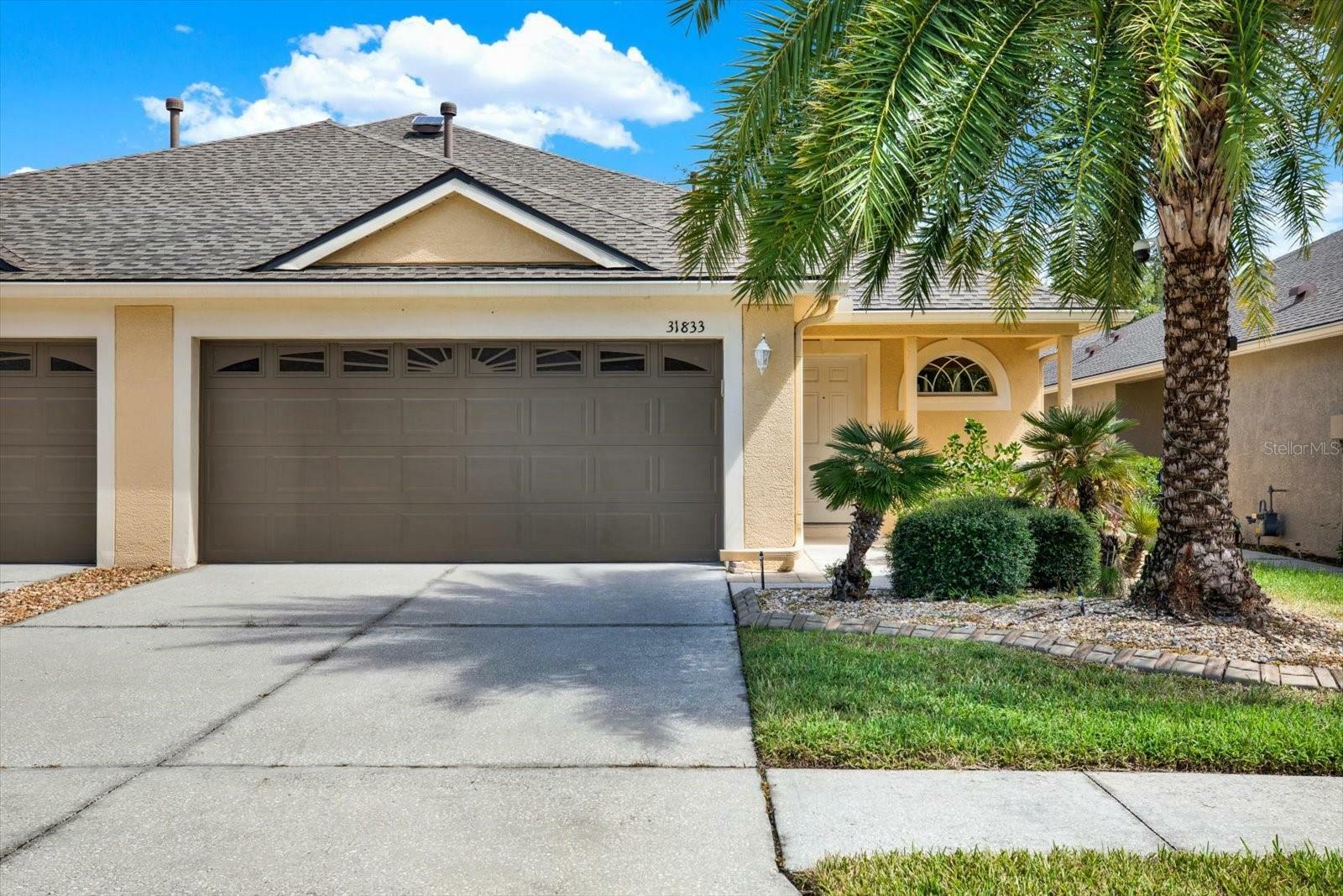 Property Photo:  31833 Turkeyhill Drive  FL 33543 