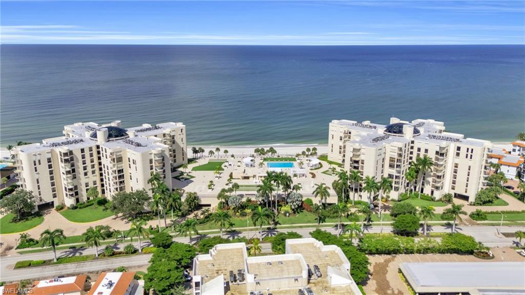 Property Photo: 3115 Gulf Shore Blvd N 203S FL 34103