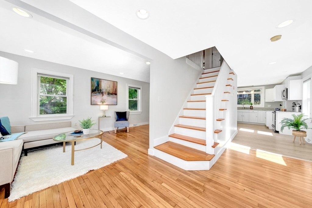 Property Photo:  7 Poplar St  MA 01801 