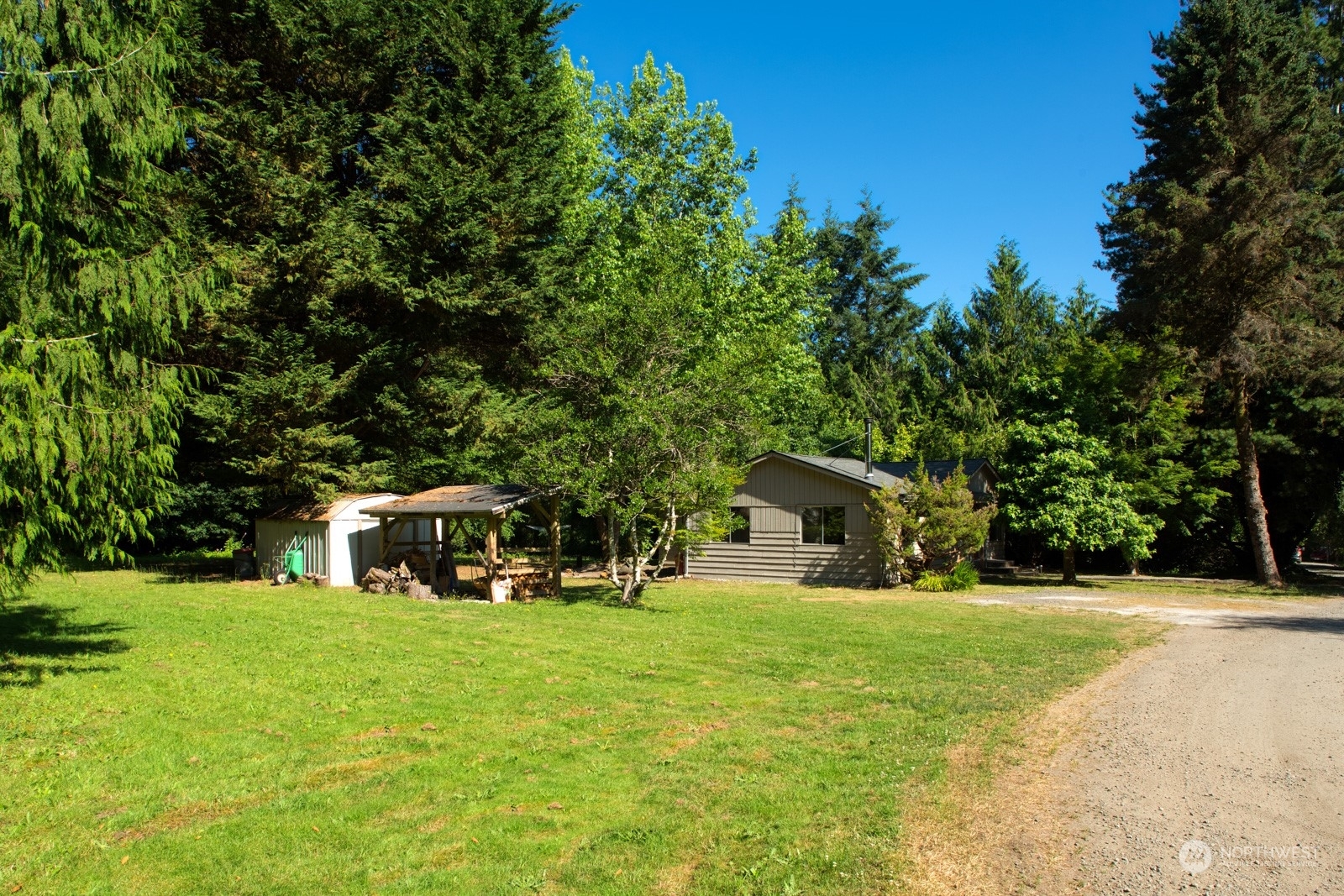 Property Photo:  11299 Miller Road NE  WA 98110 