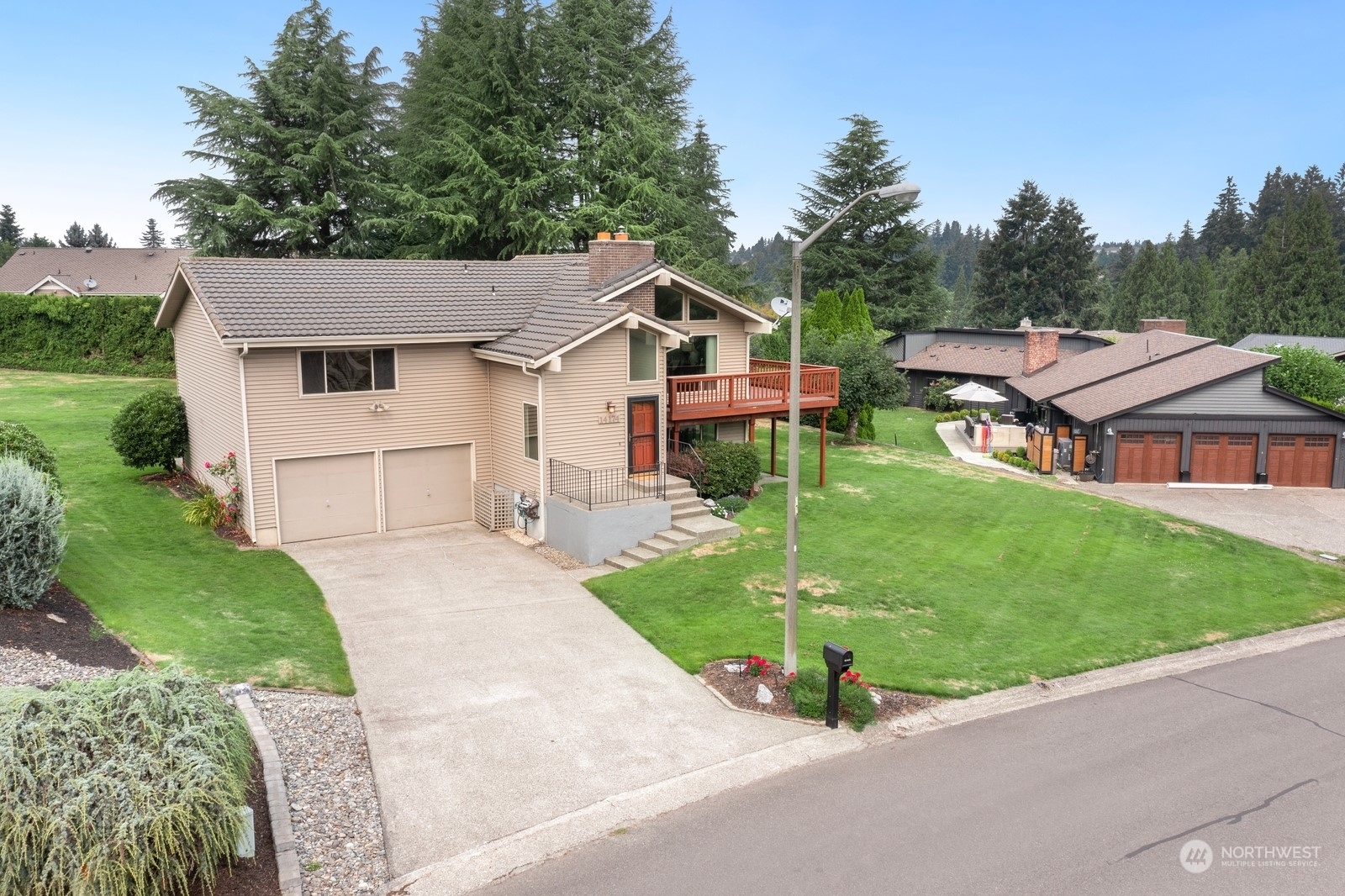 Property Photo:  14174 SE 255th Street  WA 98042 