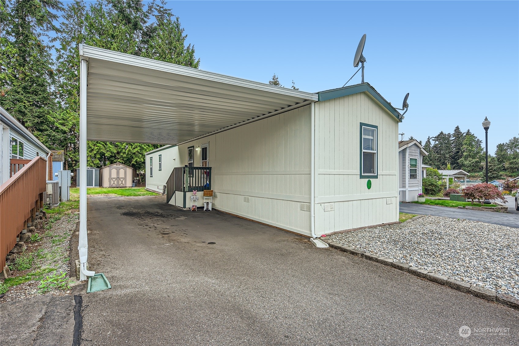 Property Photo: 2101 S 324th Street 33 WA 98003