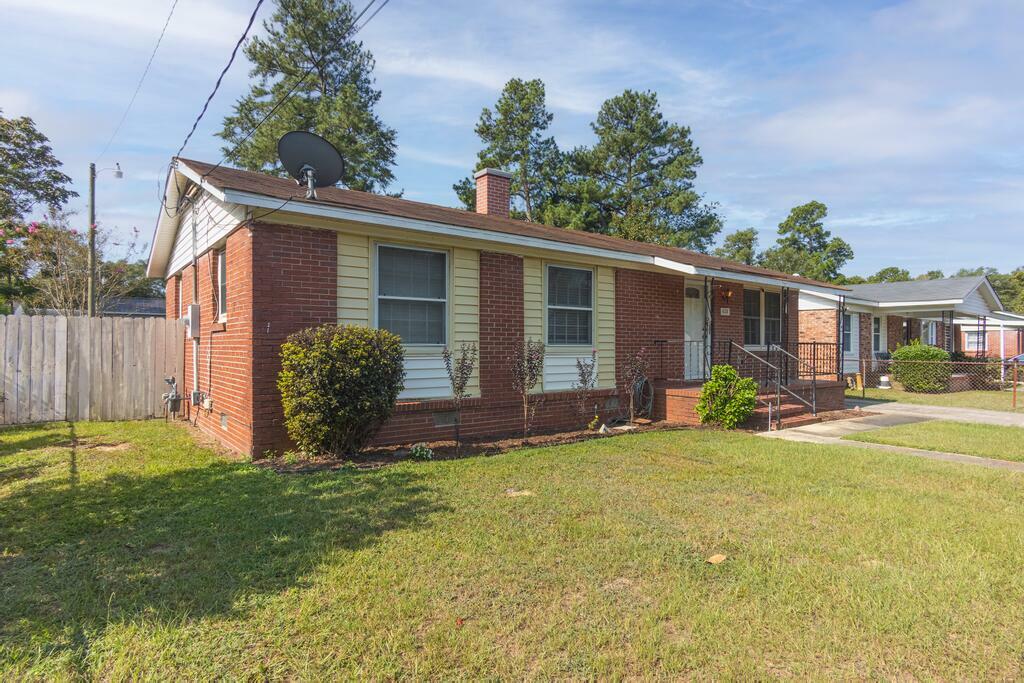 Property Photo:  639 Washington Circle  SC 29801 