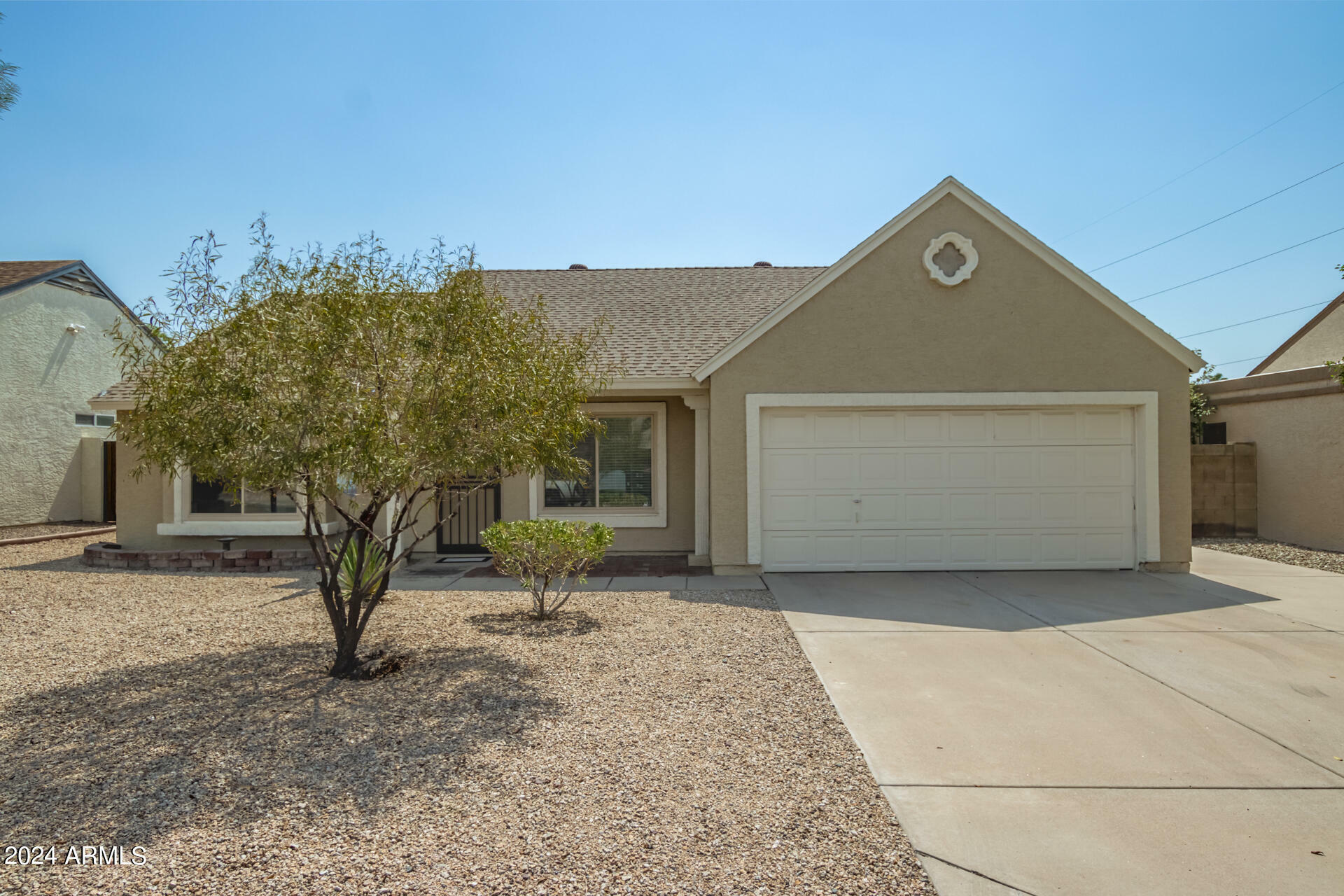 Property Photo:  1213 E Sequoia Drive  AZ 85024 