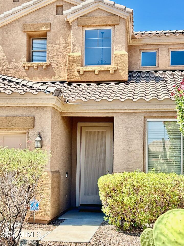 Property Photo:  16622 S 30th Drive  AZ 85045 