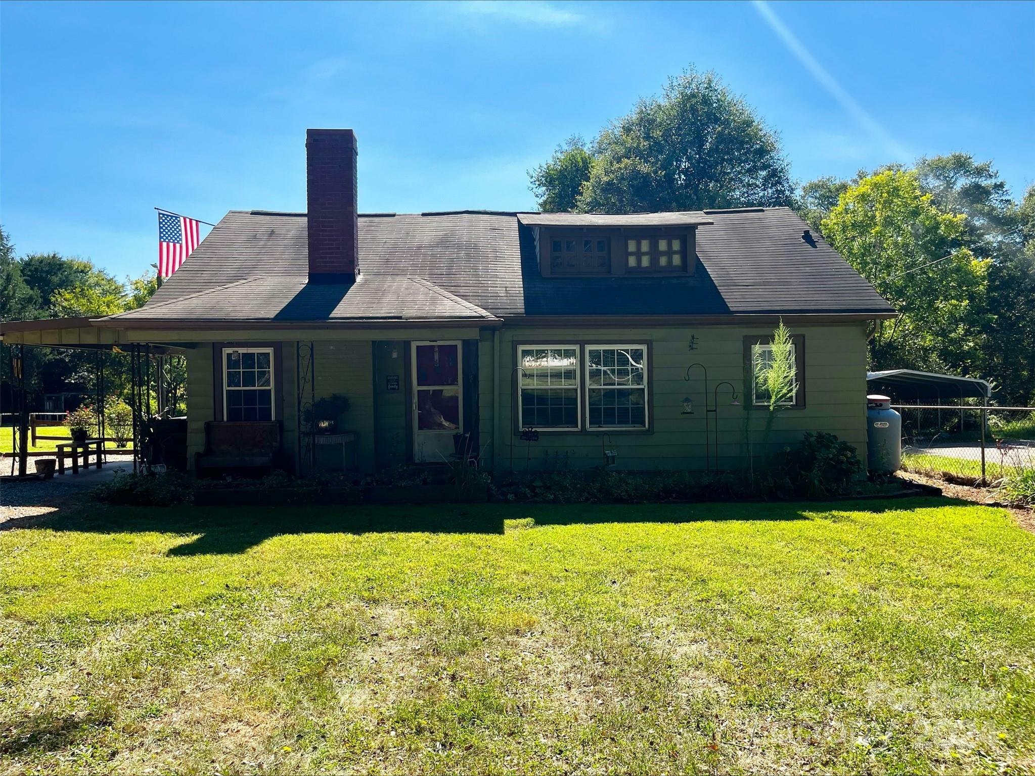 Property Photo:  2315 Reepsville Road  NC 28092 