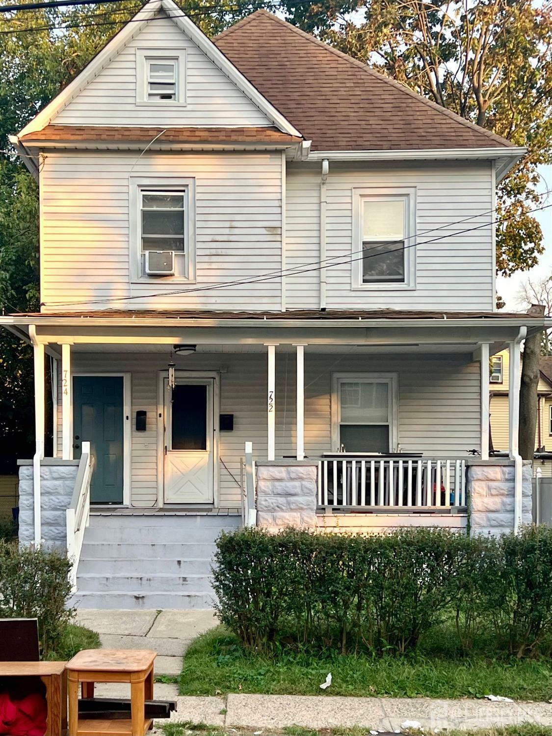 Property Photo:  722 E 6th Street  NJ 07062 