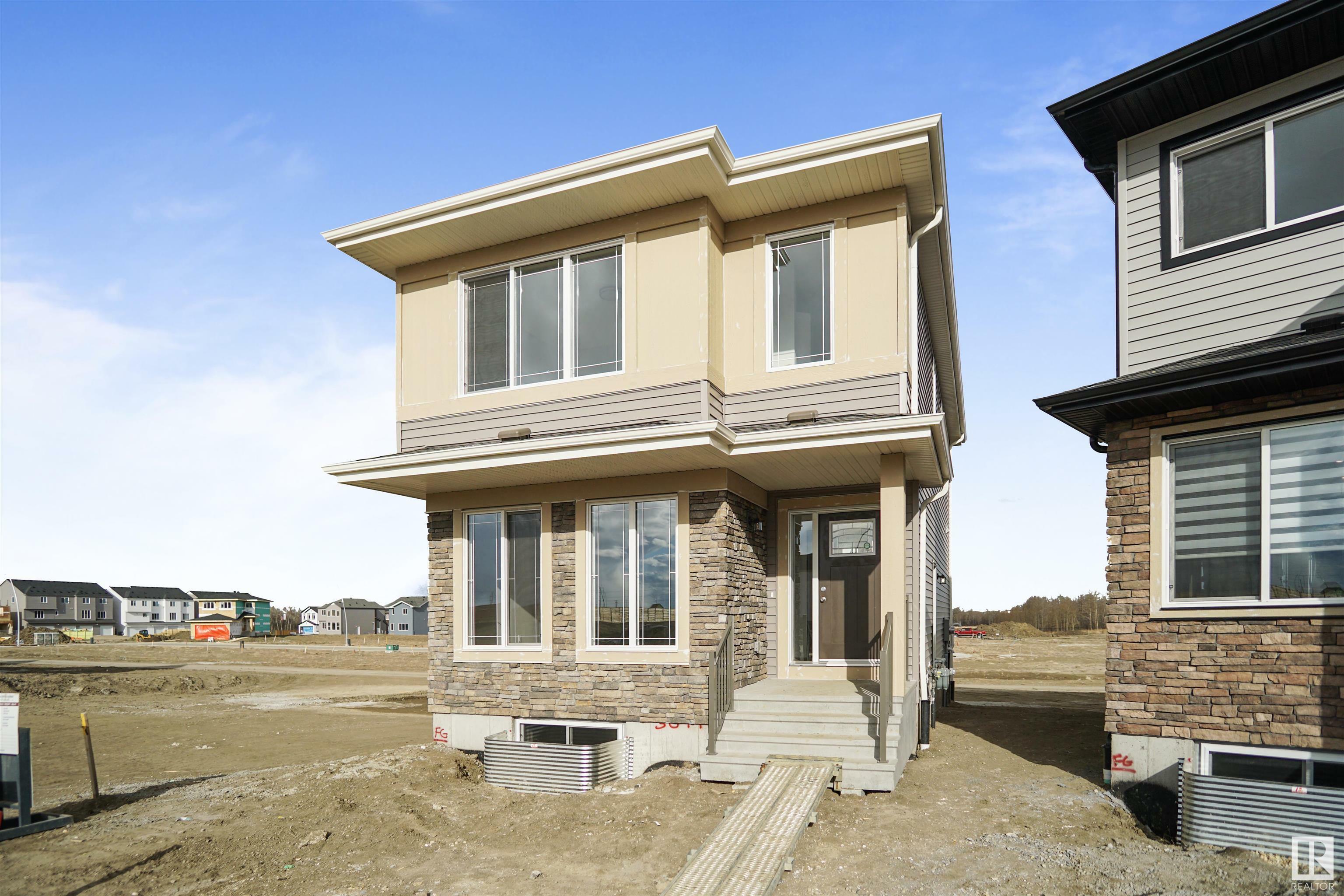 Property Photo:  1254 McLeod Avenue  AB T7X 2Z7 