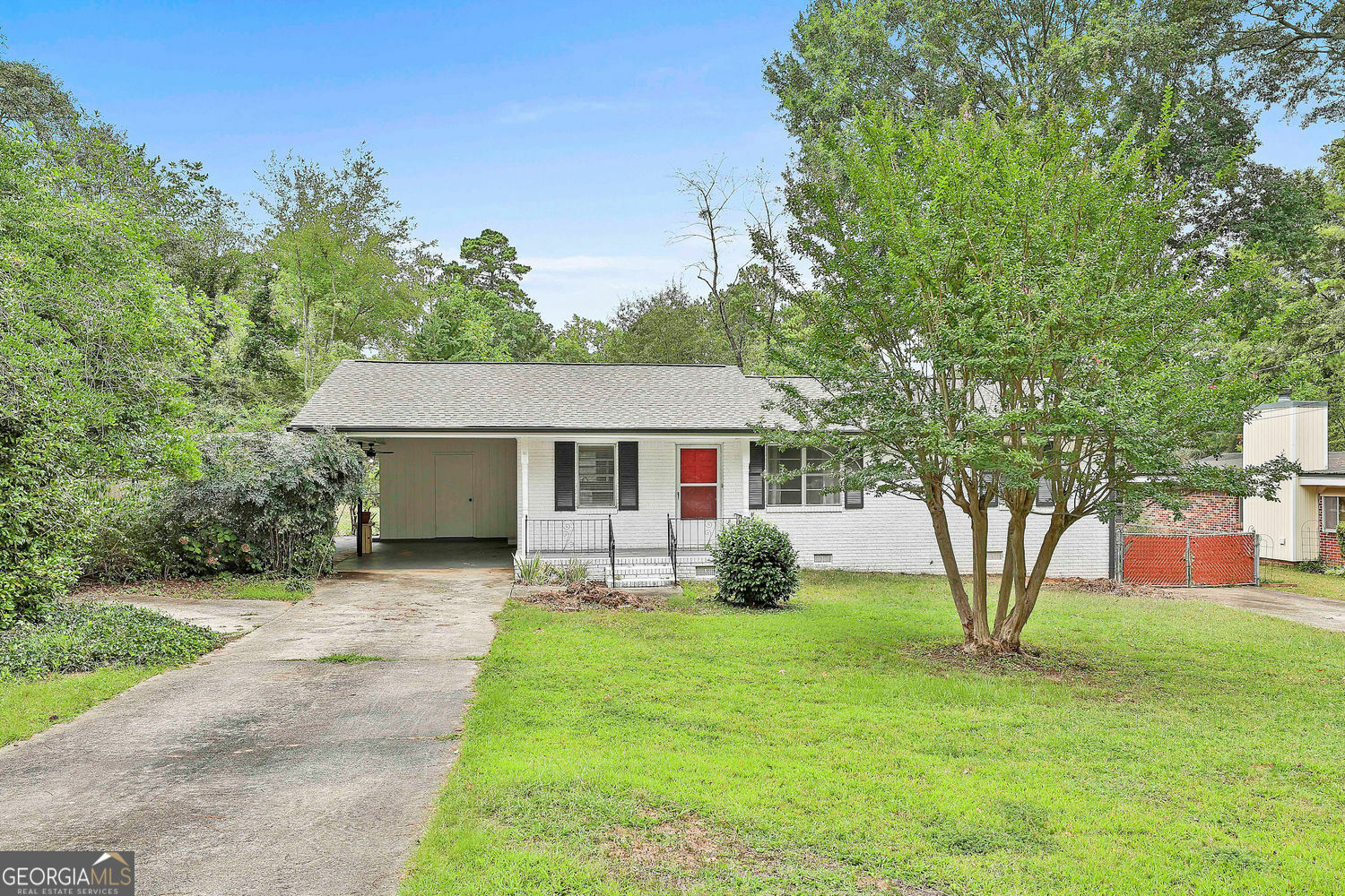 Property Photo:  216 Hilltop Drive  GA 30269 