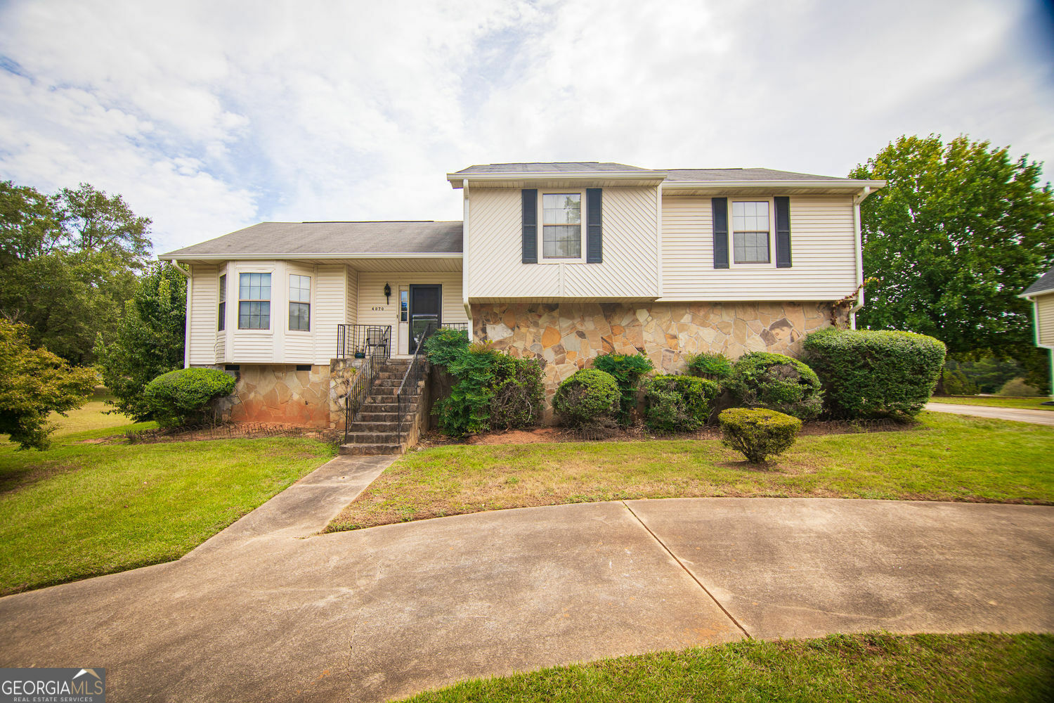 Property Photo:  4070 Glad Morning Drive  GA 30349 