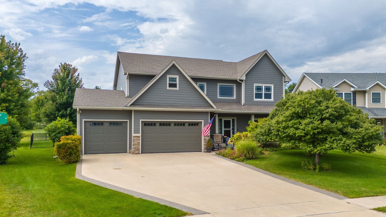 Property Photo:  6700 NW 99th Street  IA 50131 