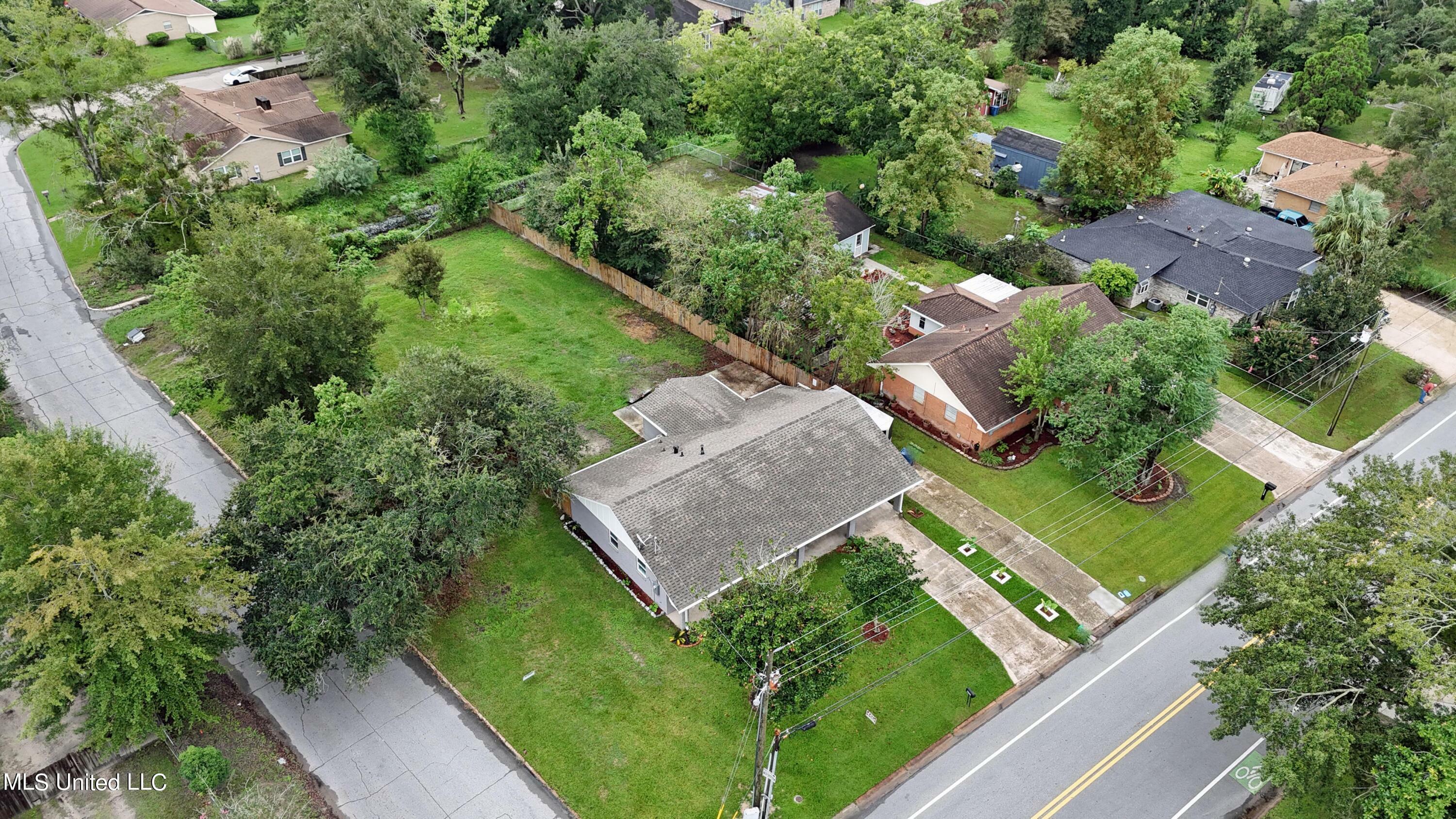 Property Photo:  6504 Lancaster Boulevard  MS 39564 