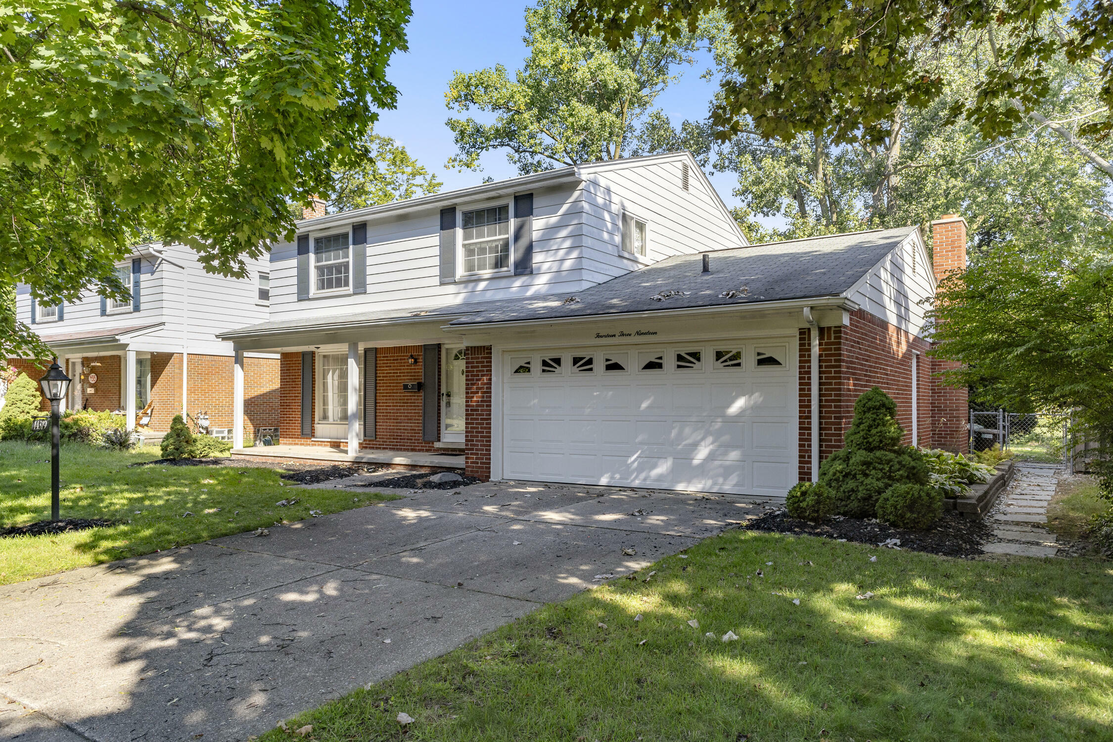 Property Photo:  14319 Auburndale Street  MI 48154 