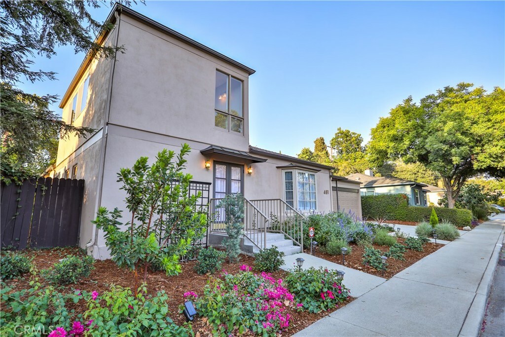 Property Photo:  481 University Circle  CA 91711 