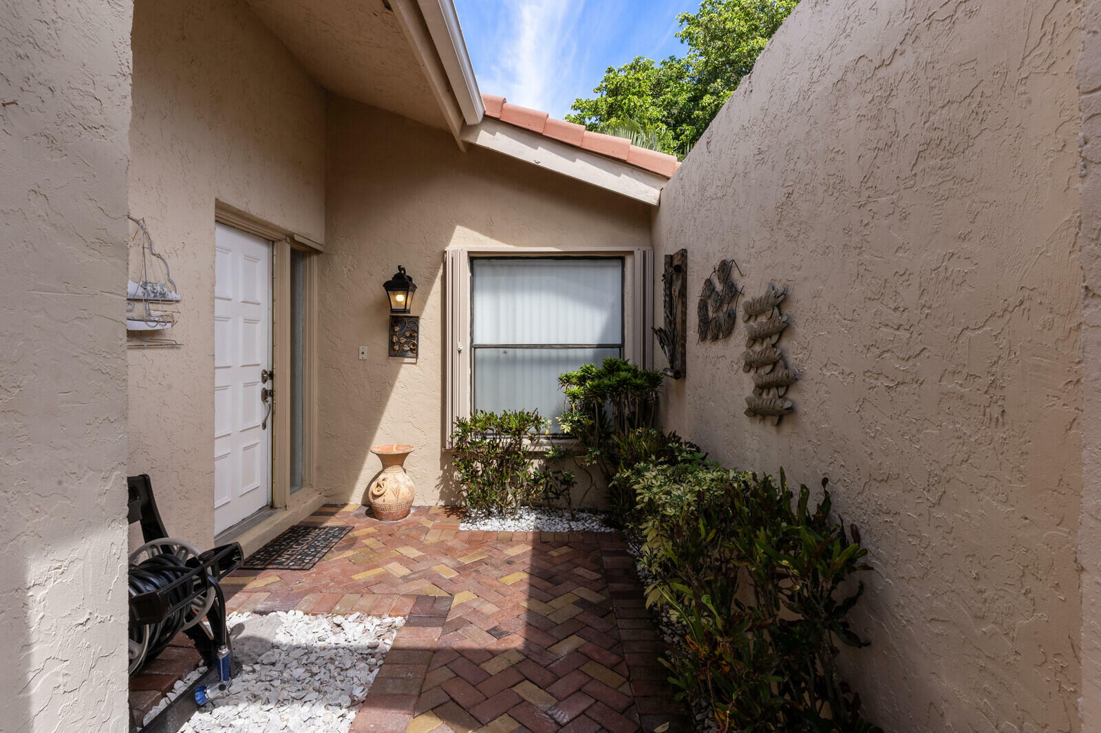 Property Photo:  5531 Lakeview Mews Terrace  FL 33437 