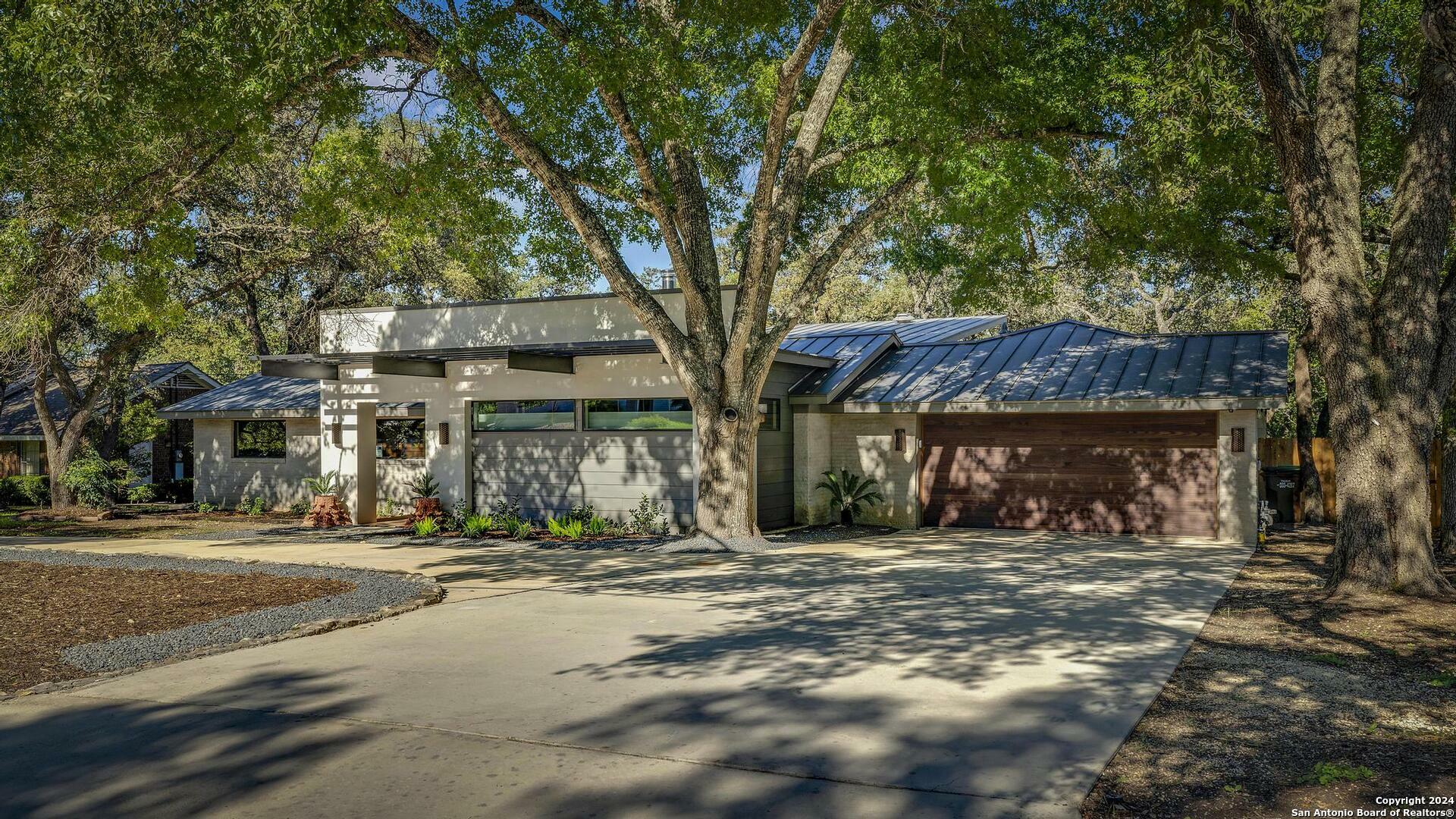 Property Photo:  119 Canyon Oaks Dr  TX 78232 