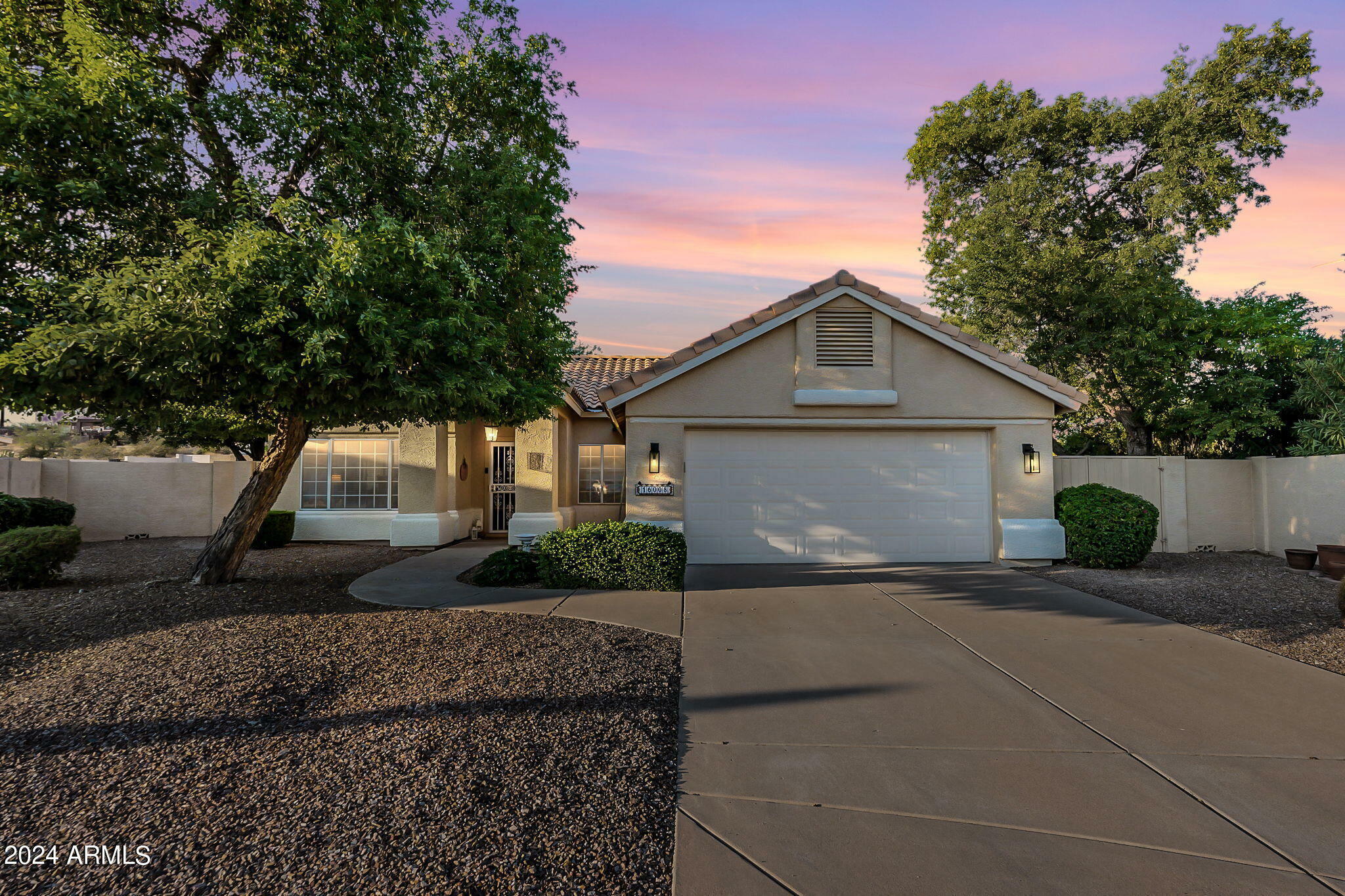 Property Photo:  16008 E Glendora Drive  AZ 85268 