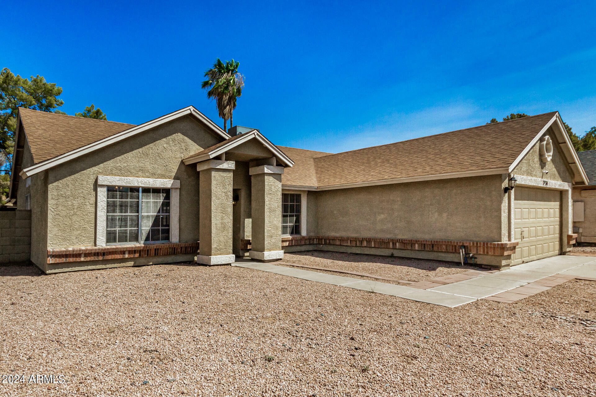 3930 W Saragosa Street  Chandler AZ 85226 photo