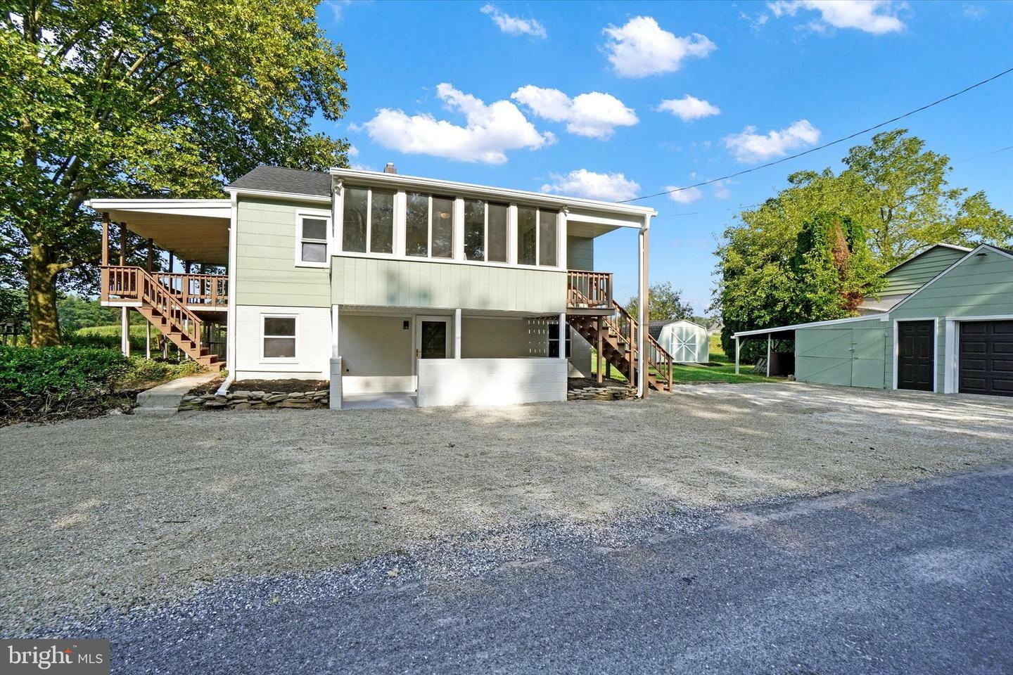 1105 N Browns Dam Drive  New Oxford PA 17350 photo