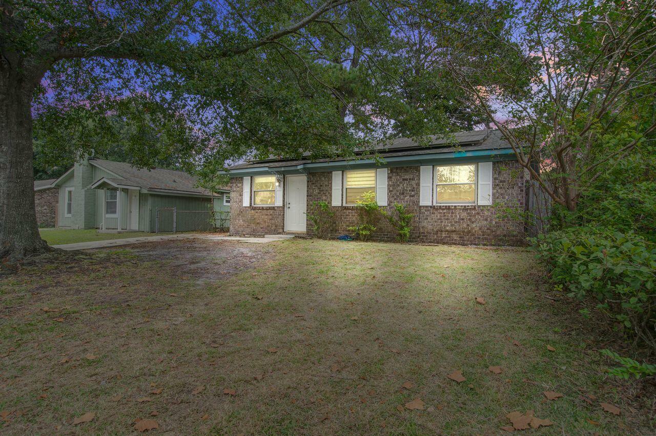 Property Photo:  16 Ferncliff Way  SC 29445 